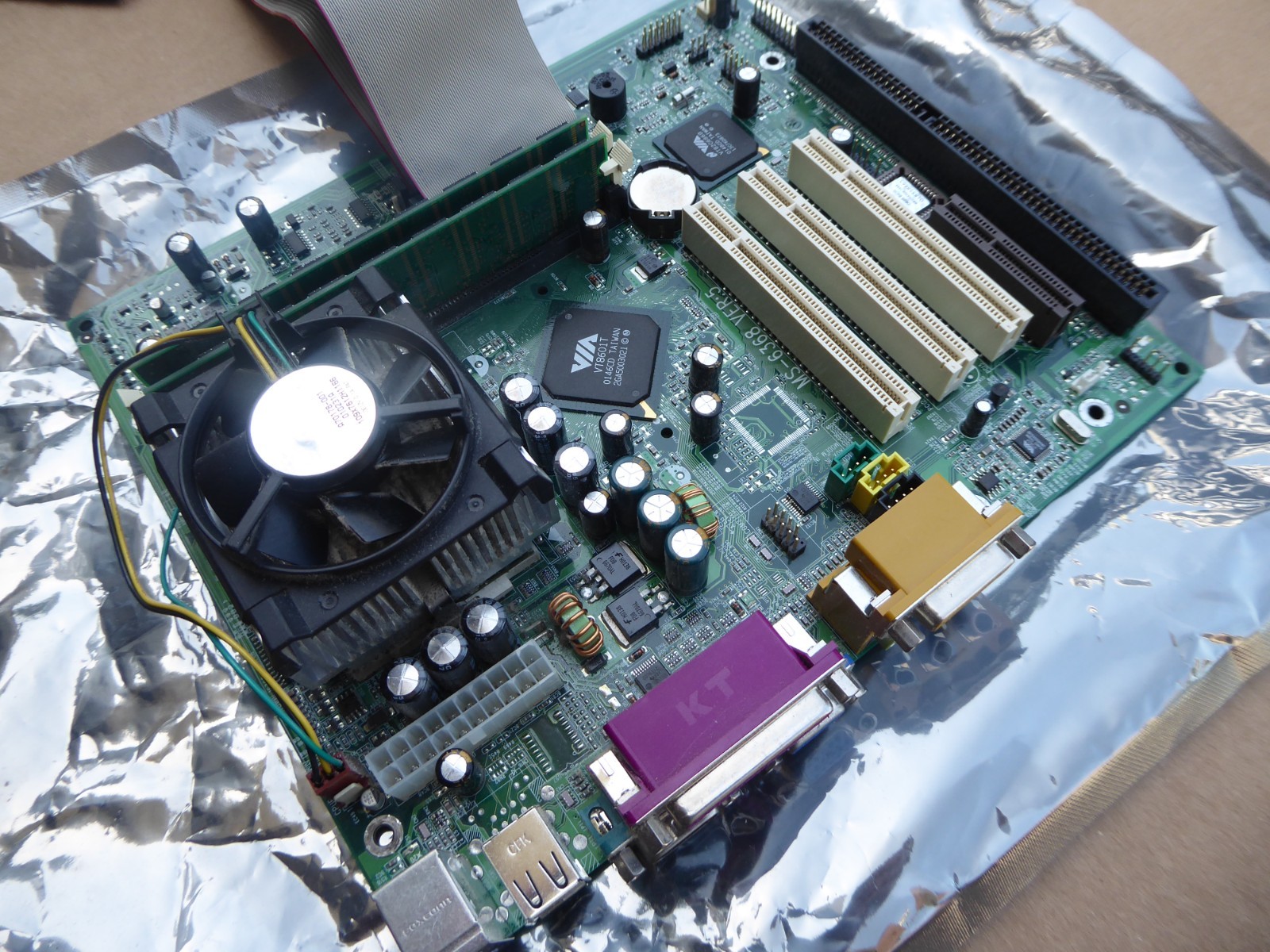 MSI - MS-6368 VER 5 Motherboard, Socket 370 with CPU, Filled Memory, Cables, Fan