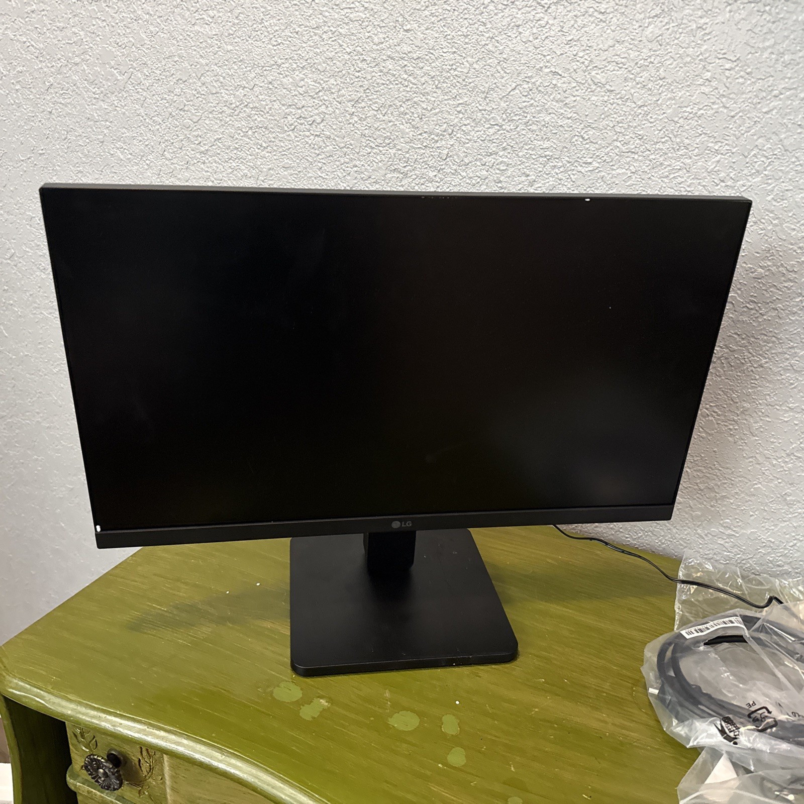 LG 22BR410-B 21.45-inch Full HD monitor