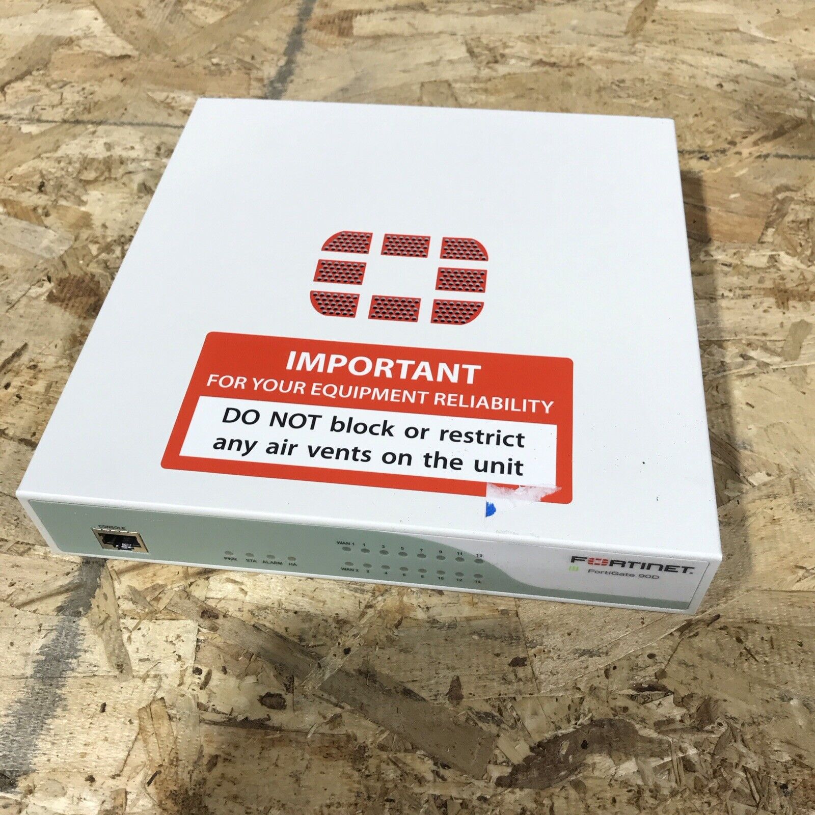FORTINET FORTIGATE 90D FG-90D FIREWALL NETWORK SECURITY APPLIANCE NO POWER SPPLY