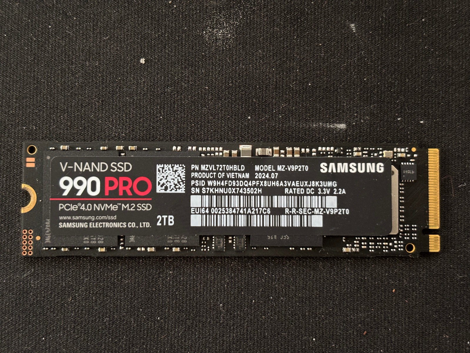 Samsung 990 PRO 2TB NVMe M.2 2280 PCIe 4.0 SSD MZ-V9P2T0 100% Health 966 Hours