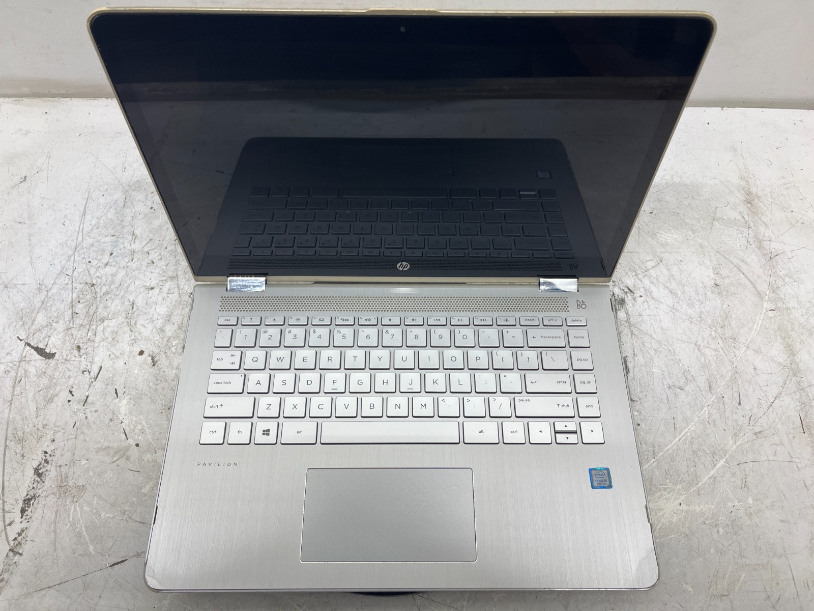 HP Pavilion 14M-BA114DX X360 Intel i5-8250U 1.6GHz 8 GB NO HDD