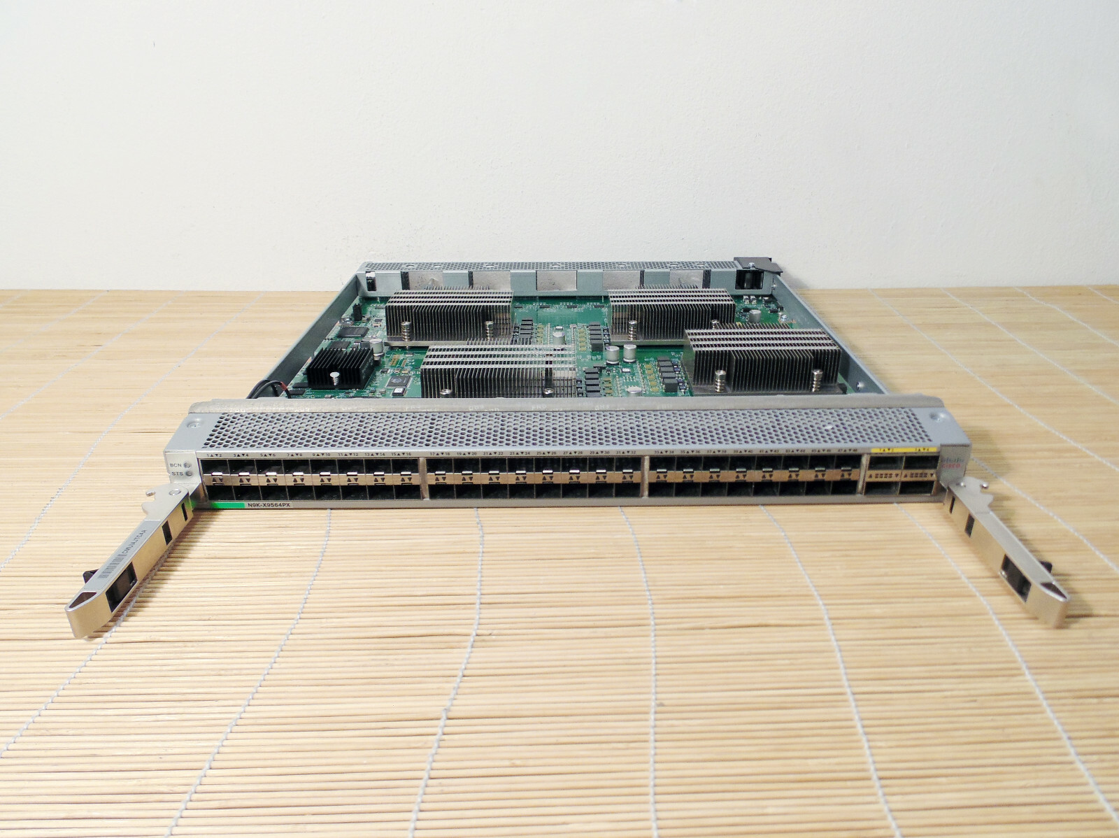 Cisco N9K-X9564PX Nexus 9500 48p 1/10G SFP+ plus 4p QSFP line card
