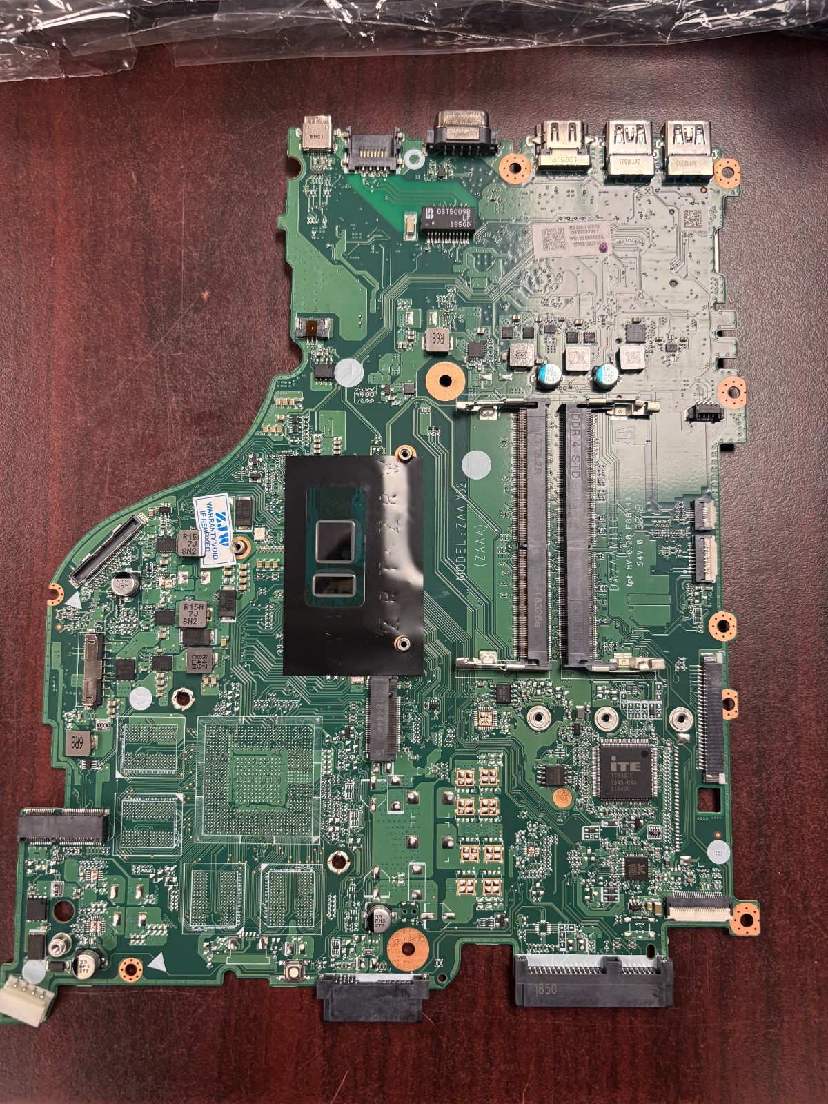 Acer Aspire E5-575 F5-573 Motherboard NB.GE611.00E DAZAAMB16E0 i3-6006U