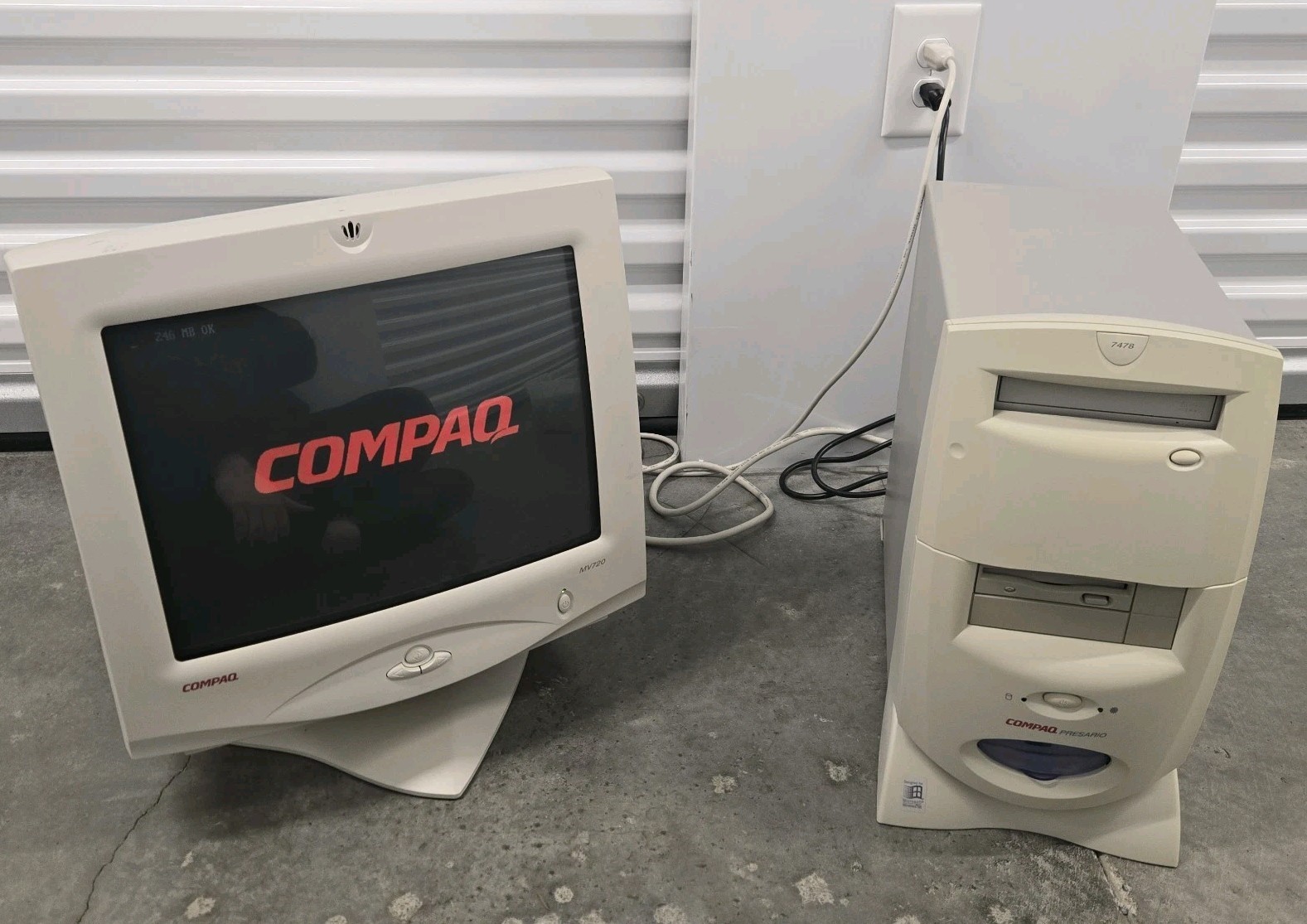 Vintage Gaming Compaq Presario MV720 Monitor & 7360 Computer WORKING, READ DESC.