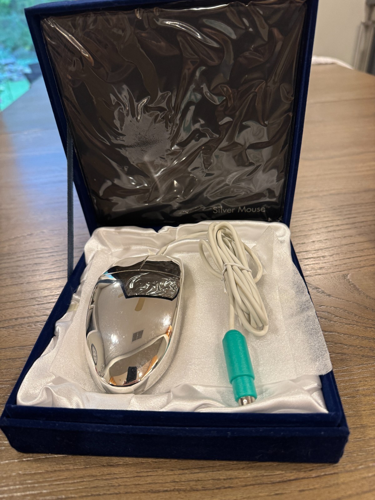 Vintage Wallace Silversmiths MU06P Silver Plated Ball Mouse w Case PS/2