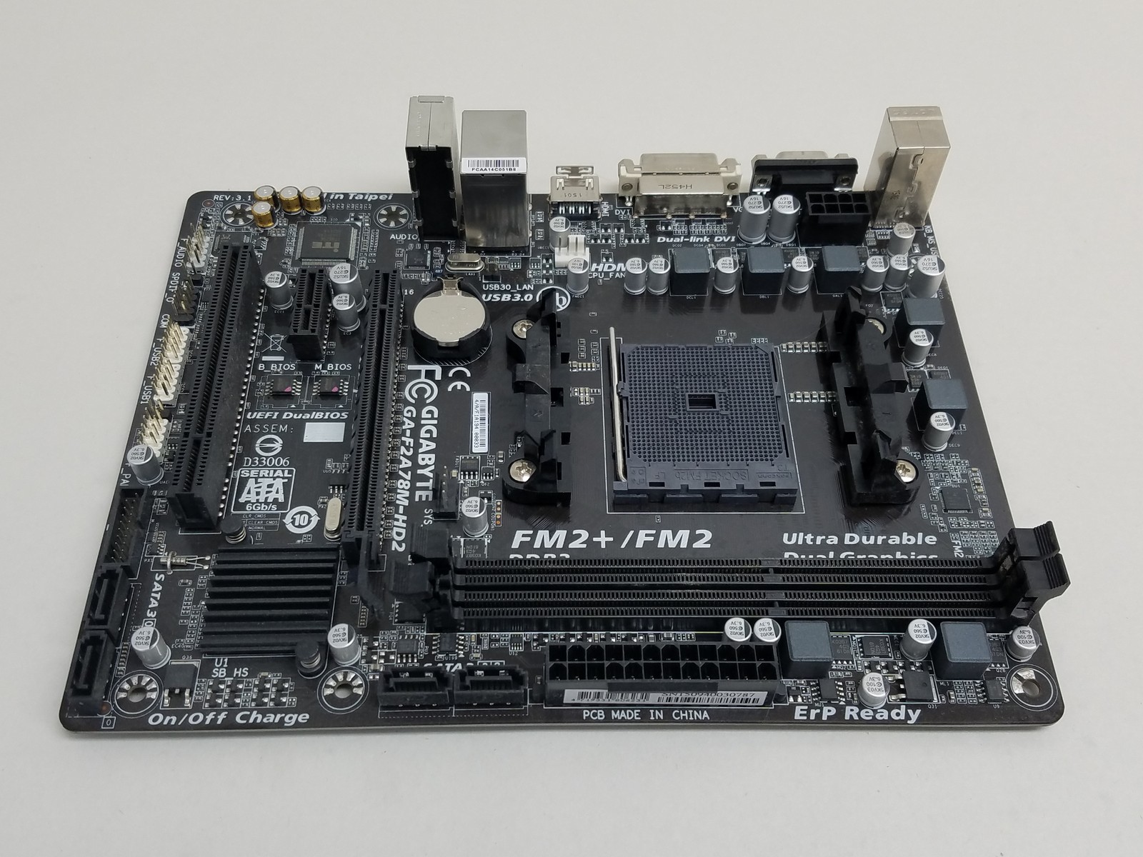 Lot of 2 Gigabyte GA-F2A78M-HD2 Socket FM2+ DDR3 SDRAM Desktop Motherboard