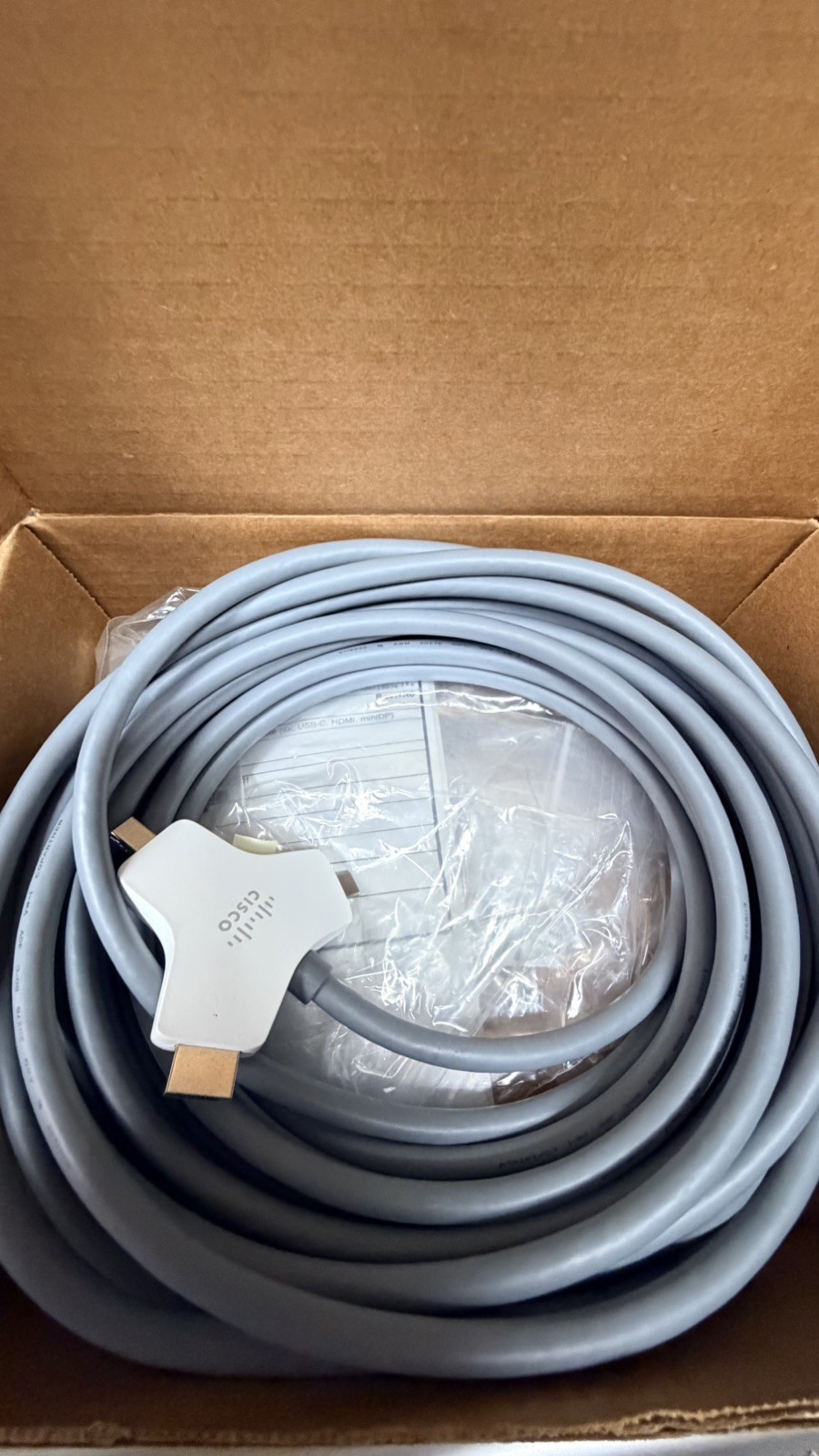 New Cisco CAB-HDMI-MUL4K-9M multi-head Cable 4K 9 meters Neu in plastic bag