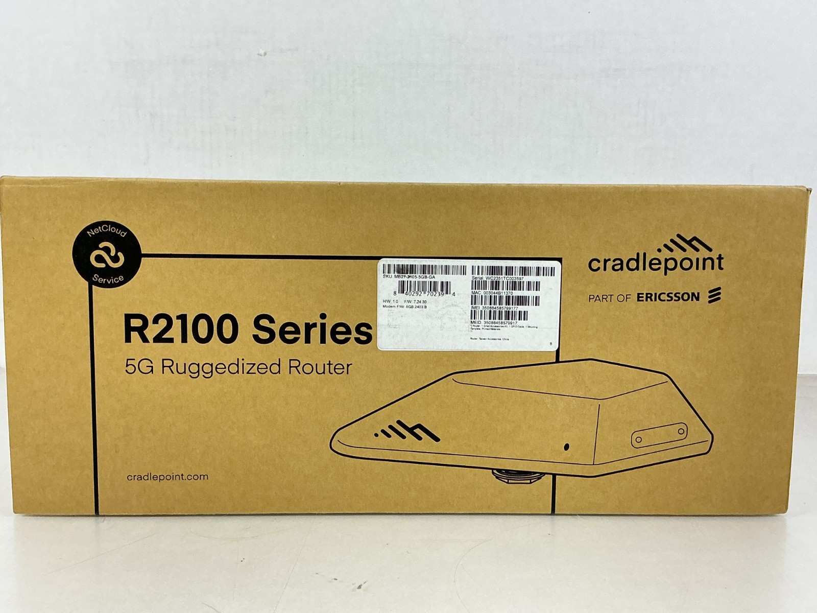 Cradlepoint R2105 5G Rugged Router 1-Yr NetCloud Essentials - MB01-2105-5GB-GA