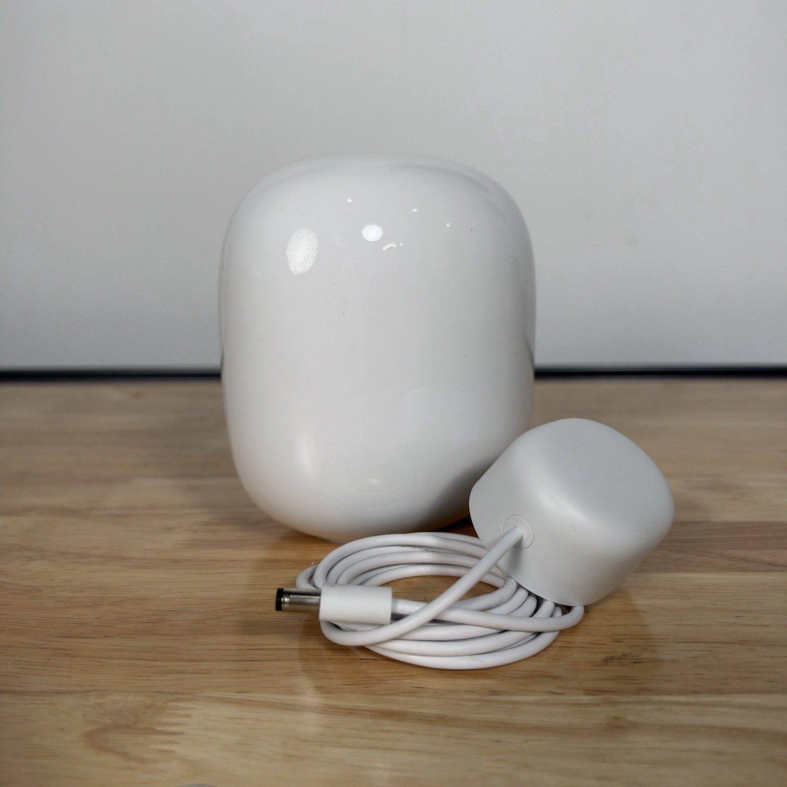 Google Nest Wifi Pro 6E Mesh System - Model G6ZUC  w/cable