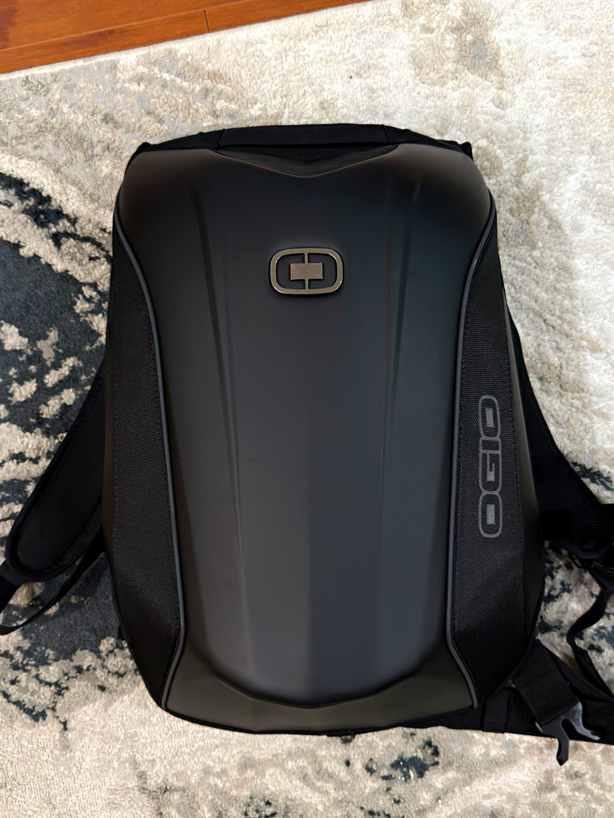 OGIO No Drag Mach 3 Motorcycle Backpack Stealth Black Hard Shell Excellent