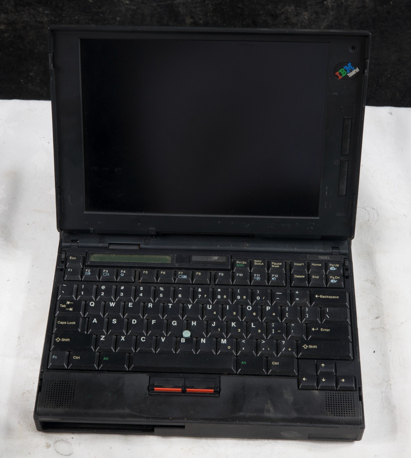 IBM ThinkPad 760EL  9547-U6H Pentium 120MHz 8MB RAM tested to POST  XTK31