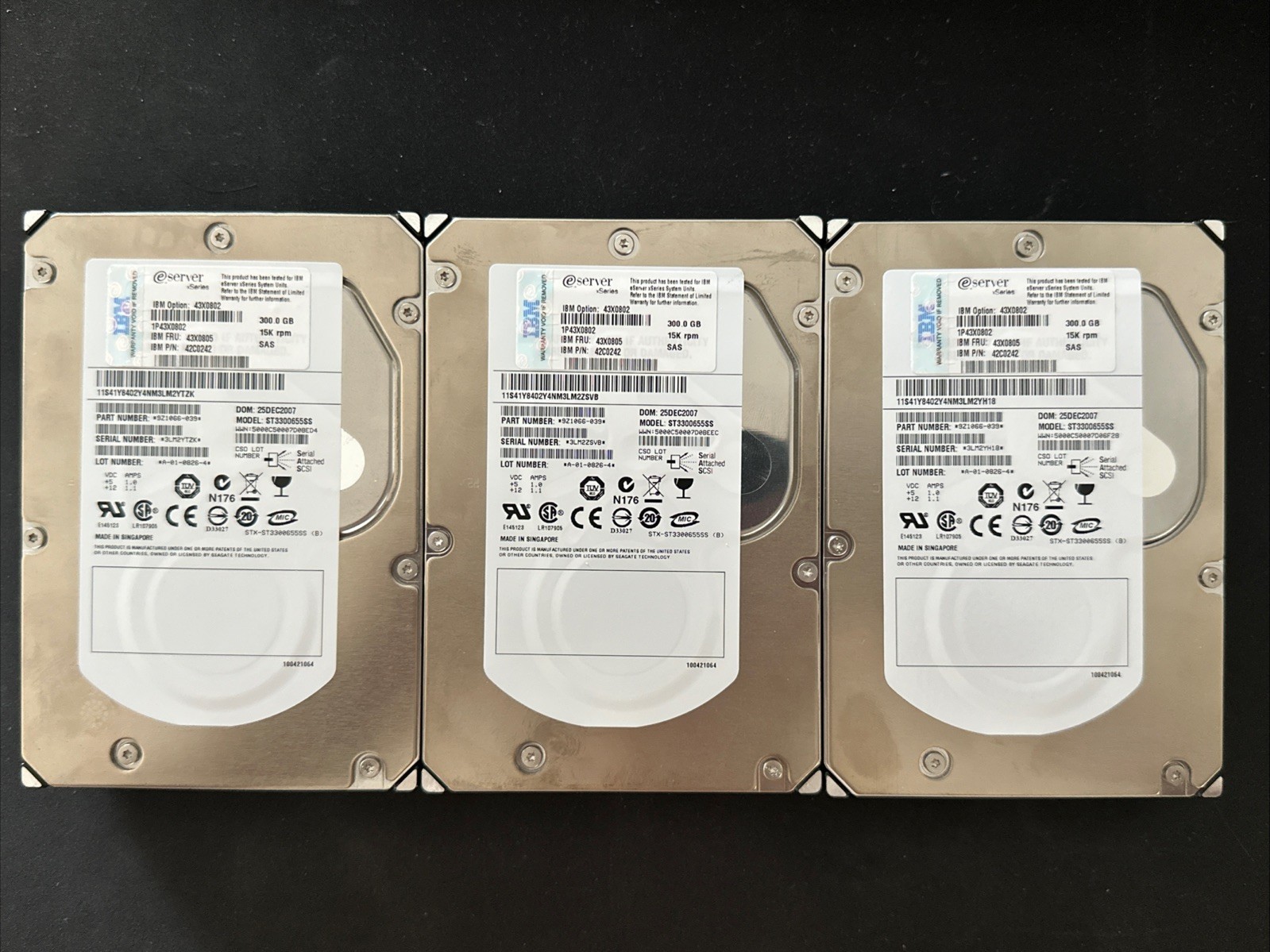 Lot of 3 IBM Seagate ST3300655SS 300GB 15K SAS HDD - 17/351/351 Hours