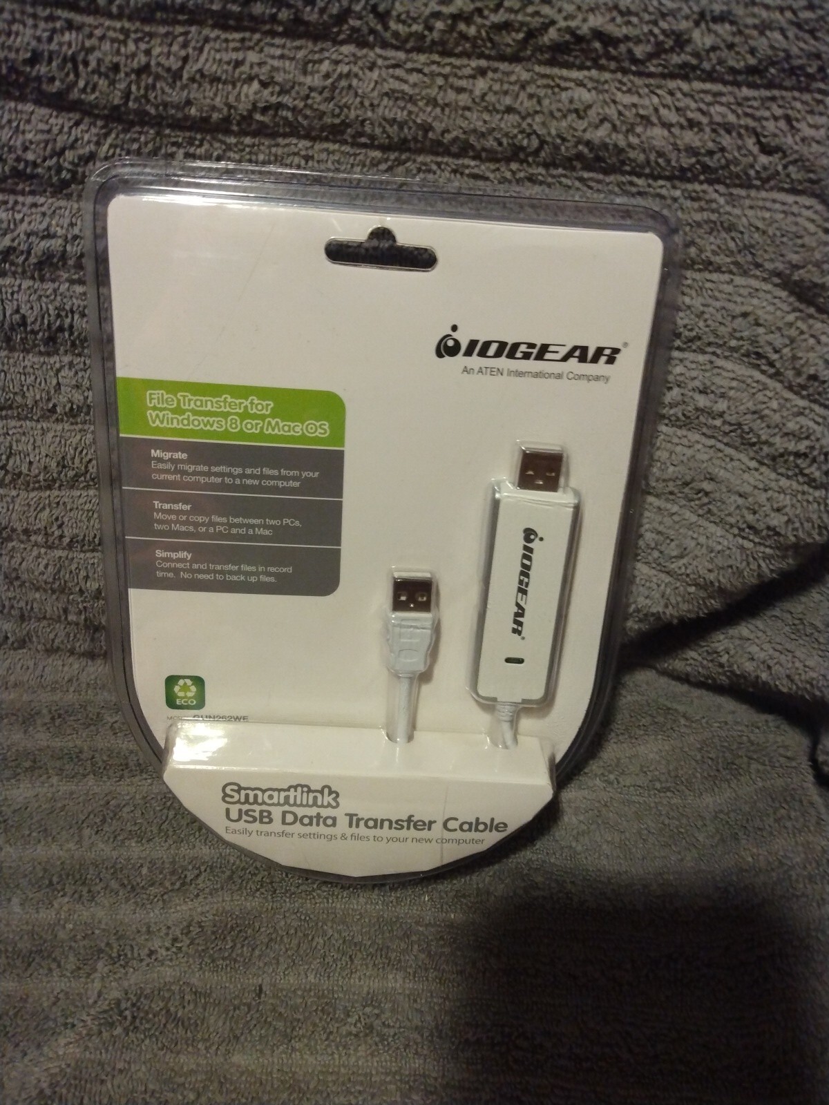 IOGEAR - GUN262WE - Smartlink USB Data Transfer Cable NEW SEALED file transfer 