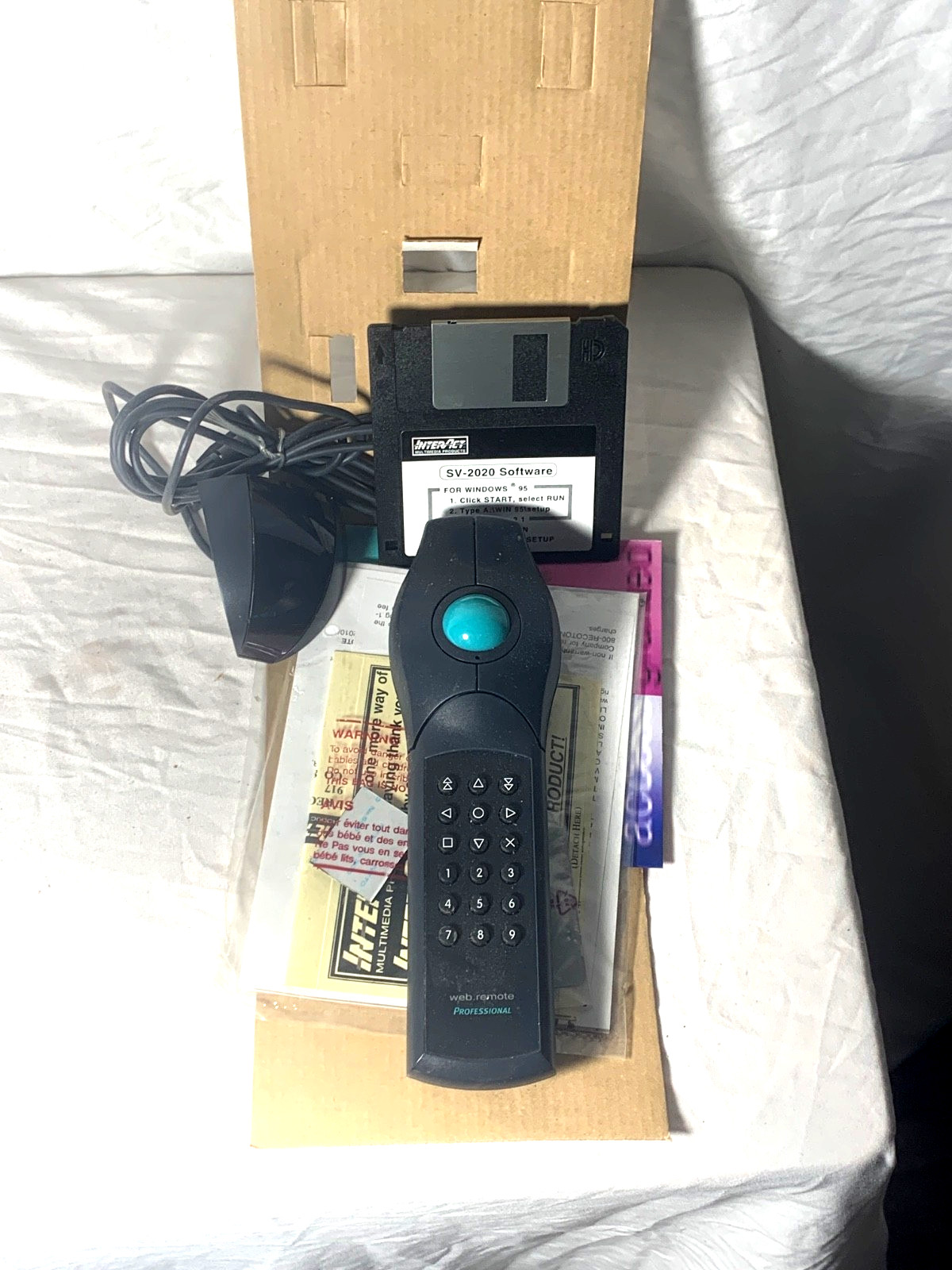 InterAct SV-2020 Wireless Intelligent Trackball Remote Vintage for Serial Port