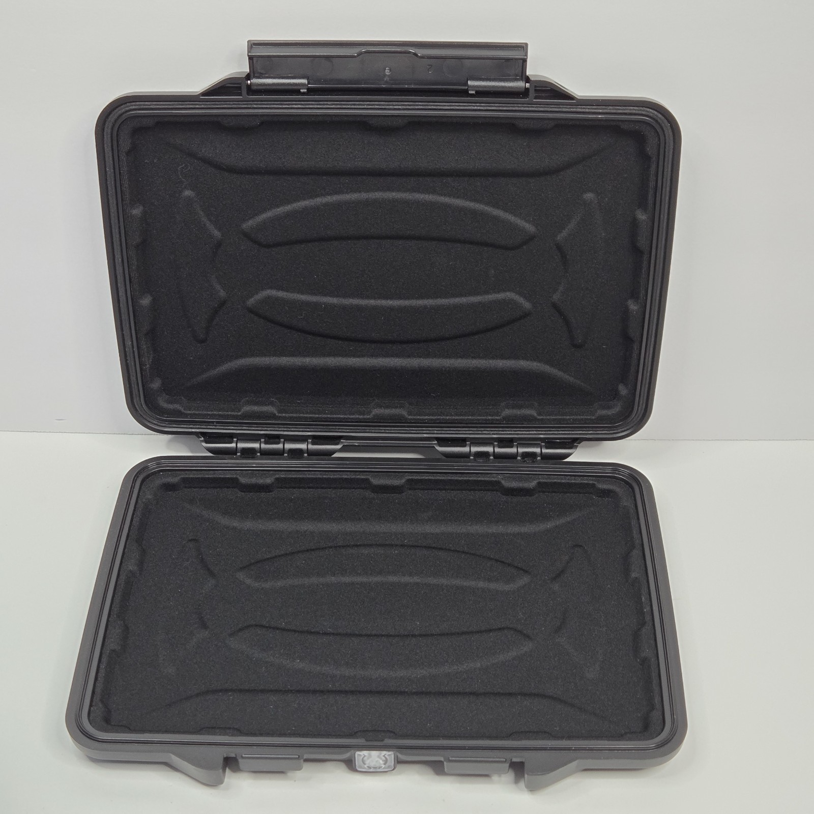 Pelican 1055 Case Hard Protective Tablet & eReader Case Black