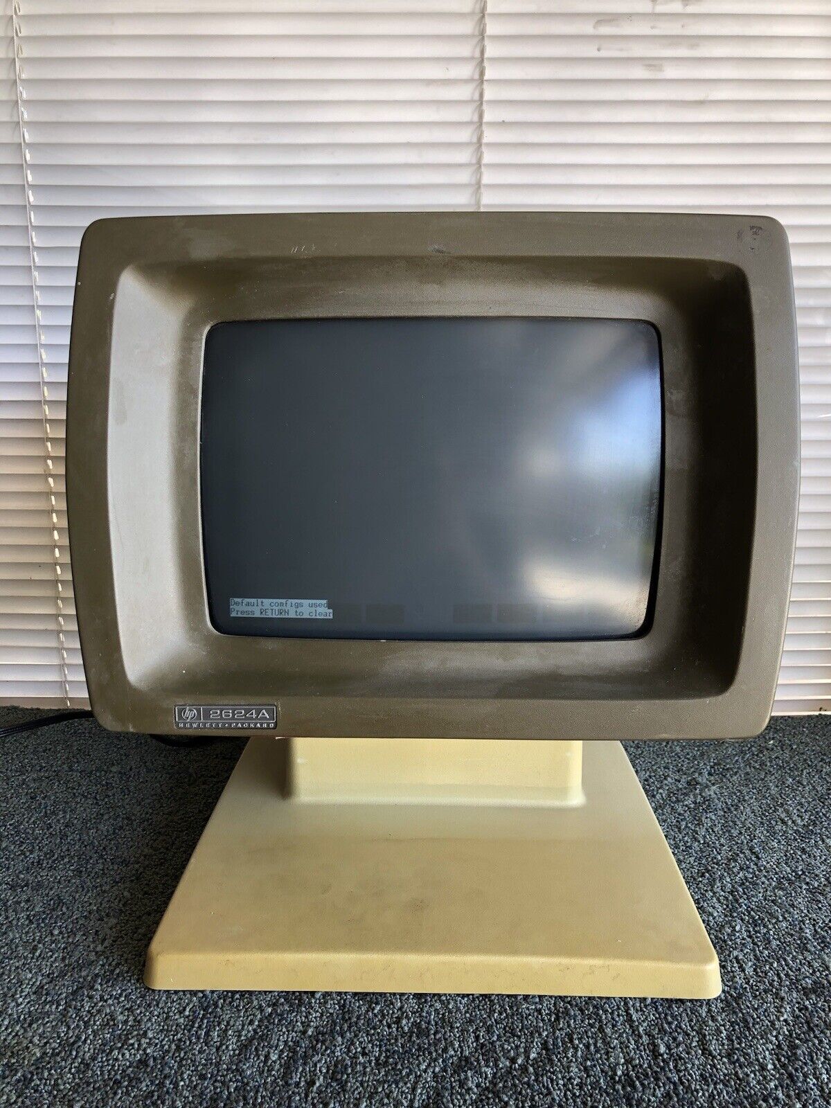 Vintage Hewlett Packard HP 2624A Terminal Computer - 