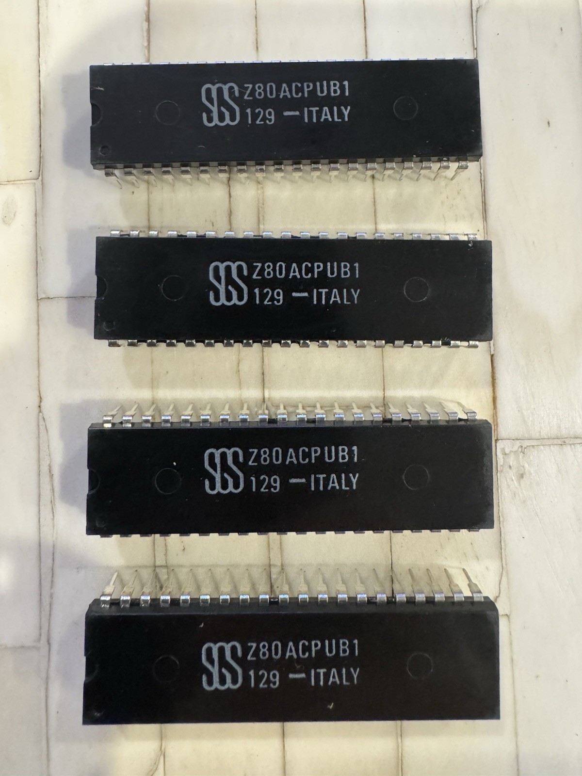 Z80 CPU Z80ACPUB1 SGS Italy M880 Vintage 8-bit Microprocessor NOS Lot Of 4