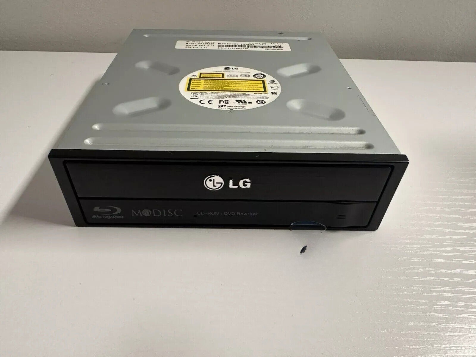 compatible LG UH12NS30 SATA 12x Super Multi Blue Ray w/3d Playback&M-DISC BD-ROM
