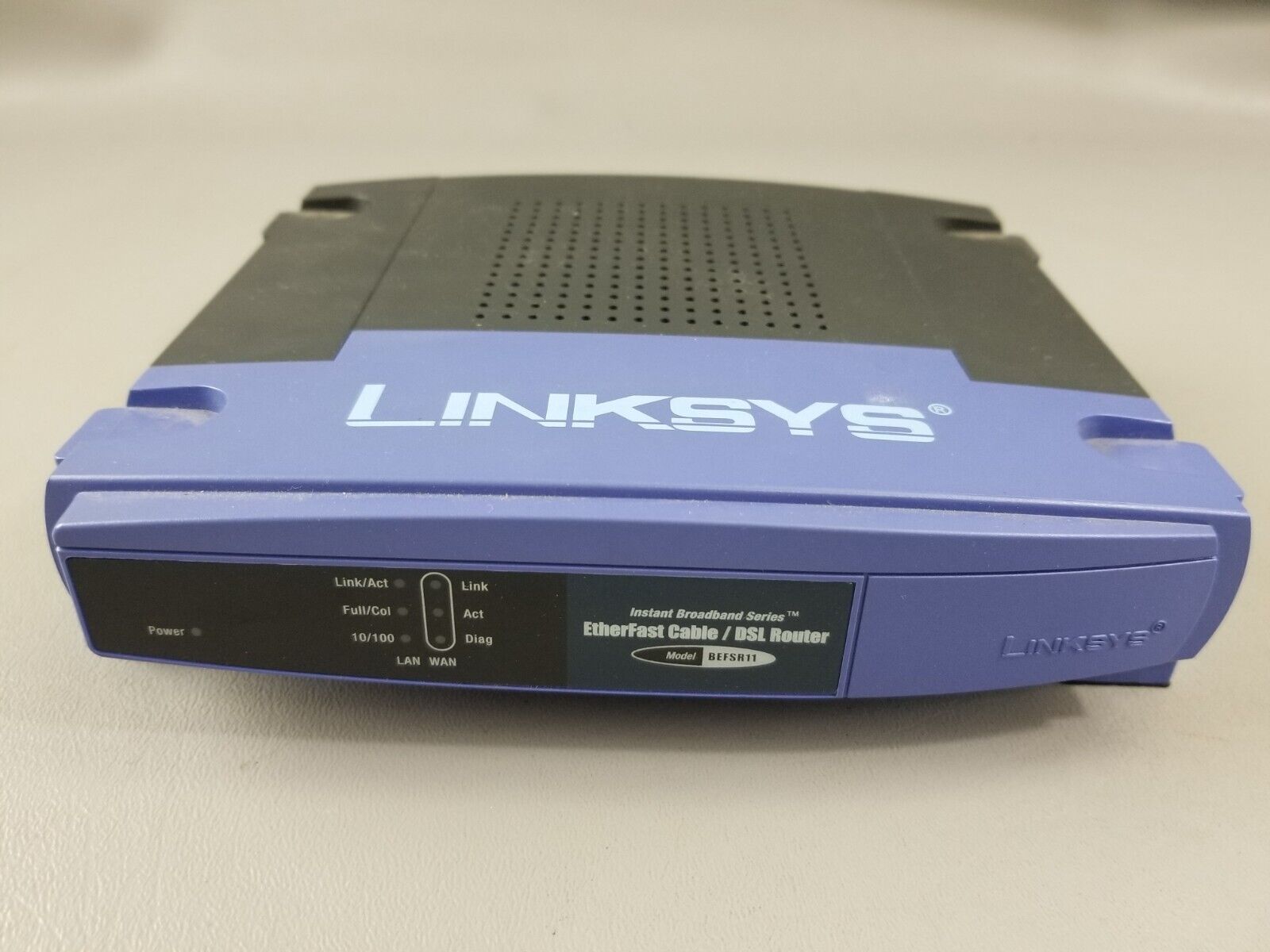 Linksys Instant Broadband Series EtherFast Cable/DSL Router