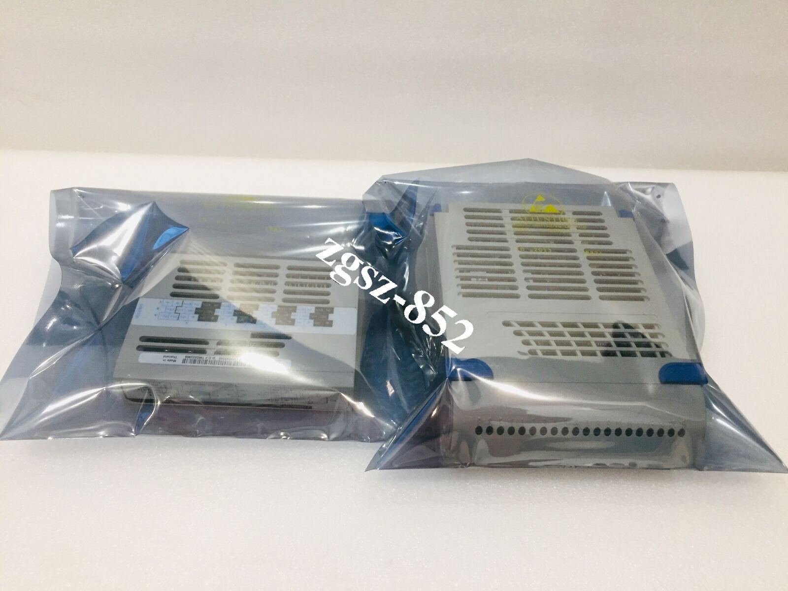 Brand New 5X00119G01/5X00121G01 Shipping FedEx or DHL