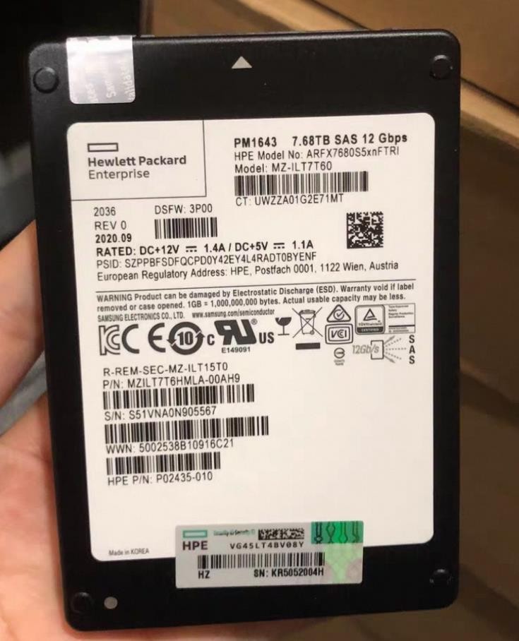 Samsung HPE PM1643 7.68TB SSD 2.5" SAS 12Gb/s MZ-ILT7T60 MZILT7T6HMLA-00AH9