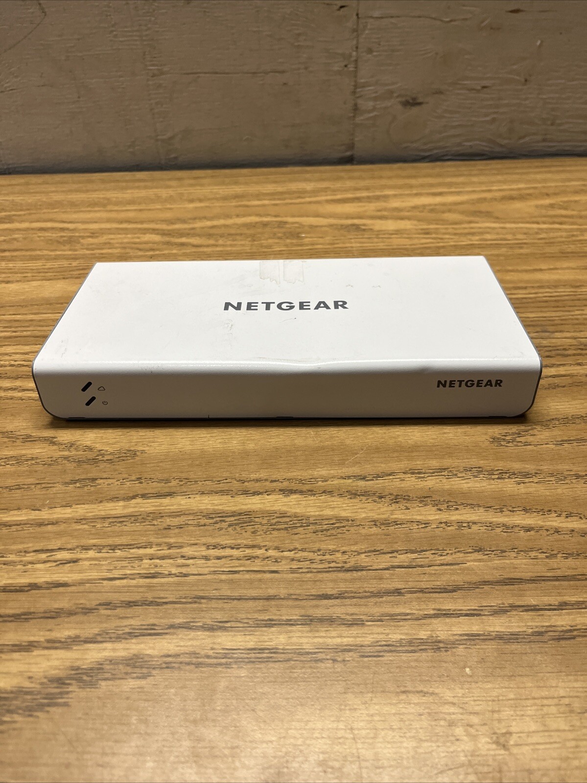 Netgear Insight Vizn GC110 8 port Lan + 2 x SFP Smart Cloud Managed Switch