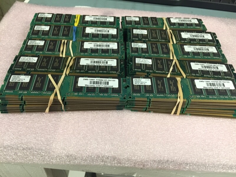 HYM76V8635HGT8-H  Hynix 64MB PC133 133MHz non-ECC Unbuffered CL3 ( lot of 100 )