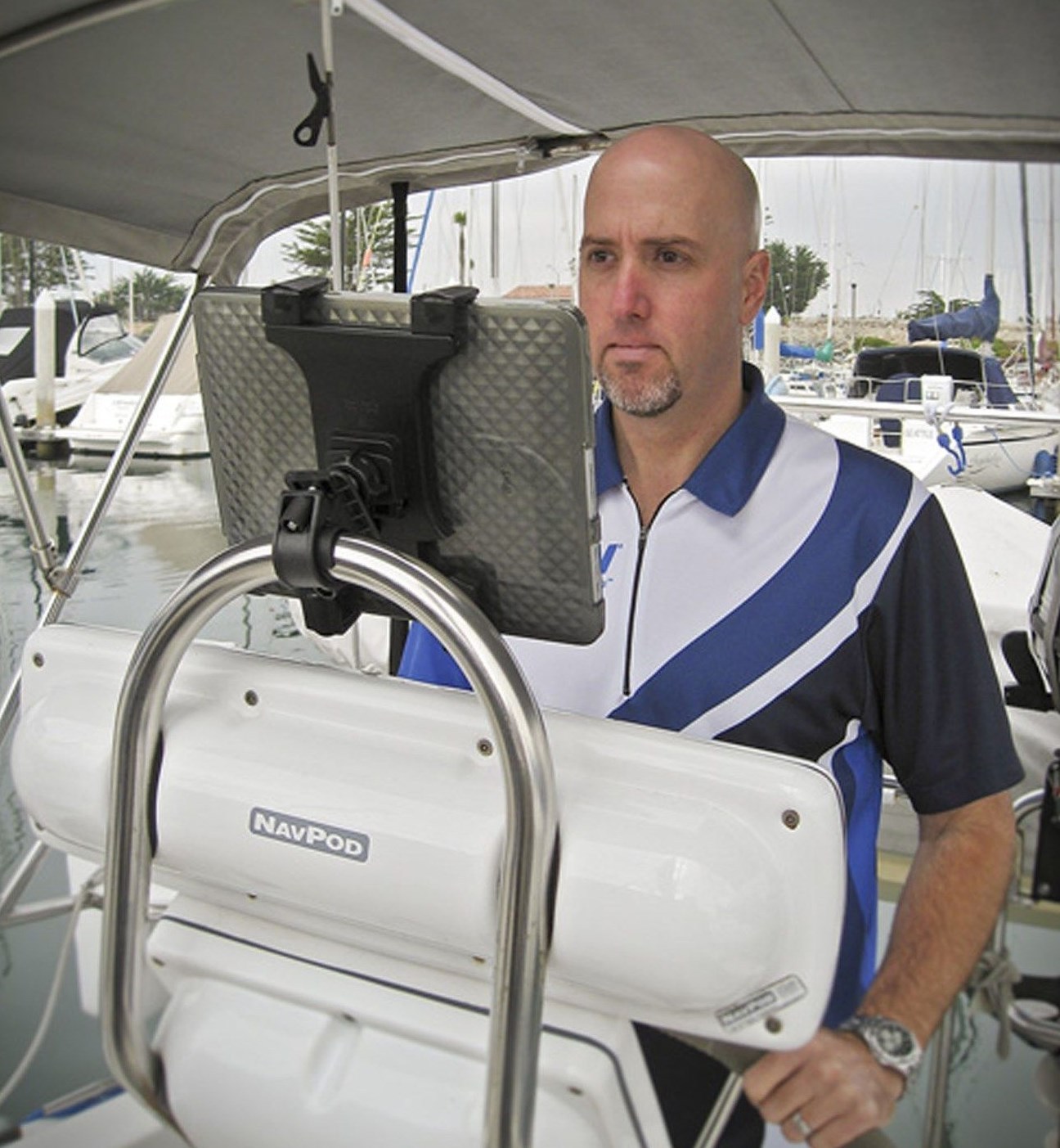 Bike Sail-Boat Helm Handlebar Tablet Mount for Apple iPad 3,2,Air Pro, LG,TAB127