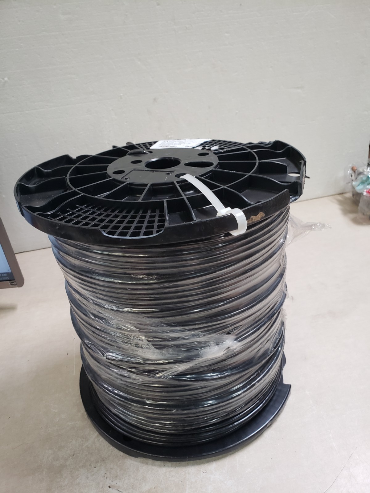 Prysmian 1000' General Cable 4 PR 24AWG Black Cat 5e Gell Filled Outdoor UTP