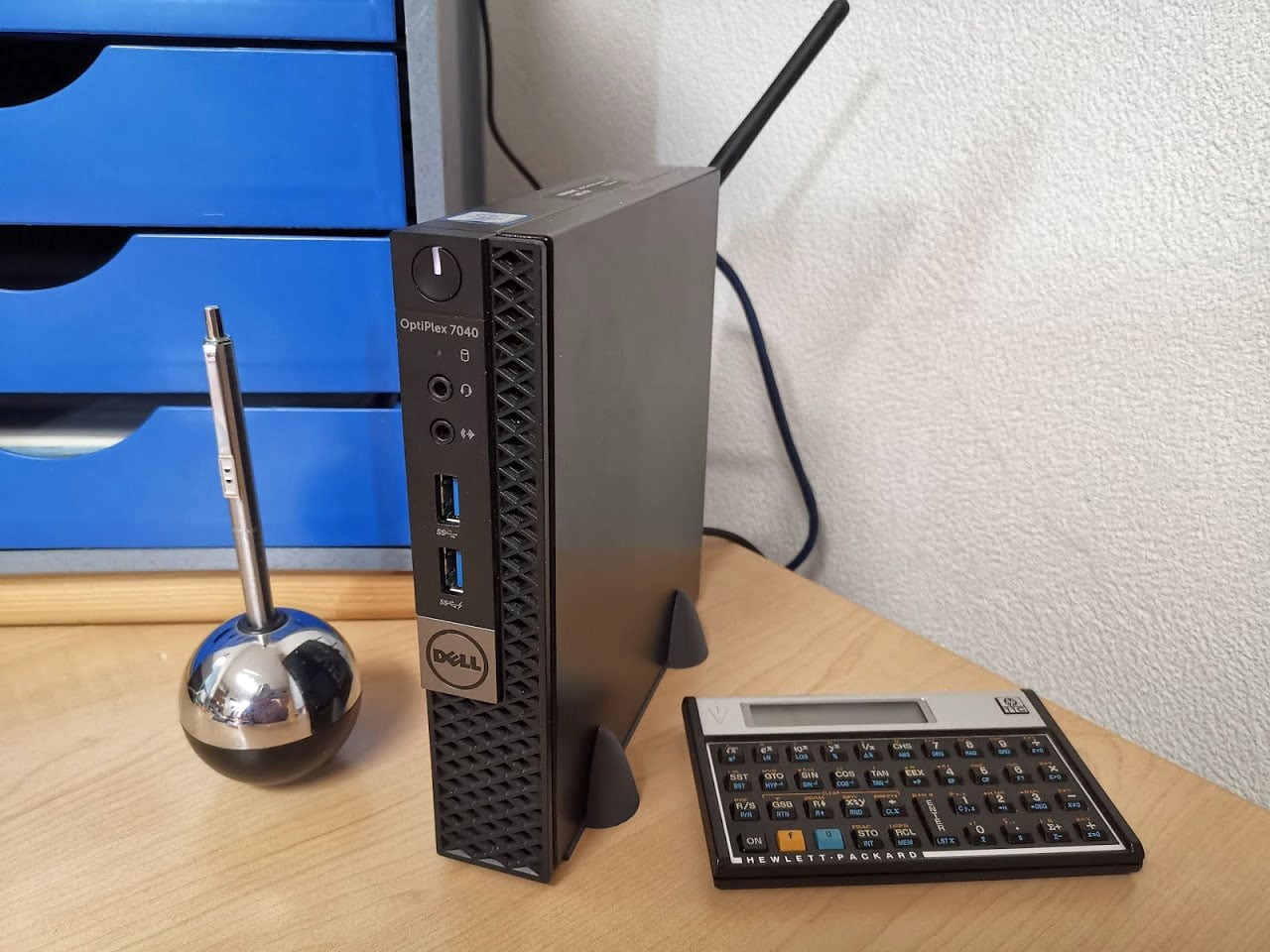 Vertical Stand for Dell Optiplex MFF 3D-Printed