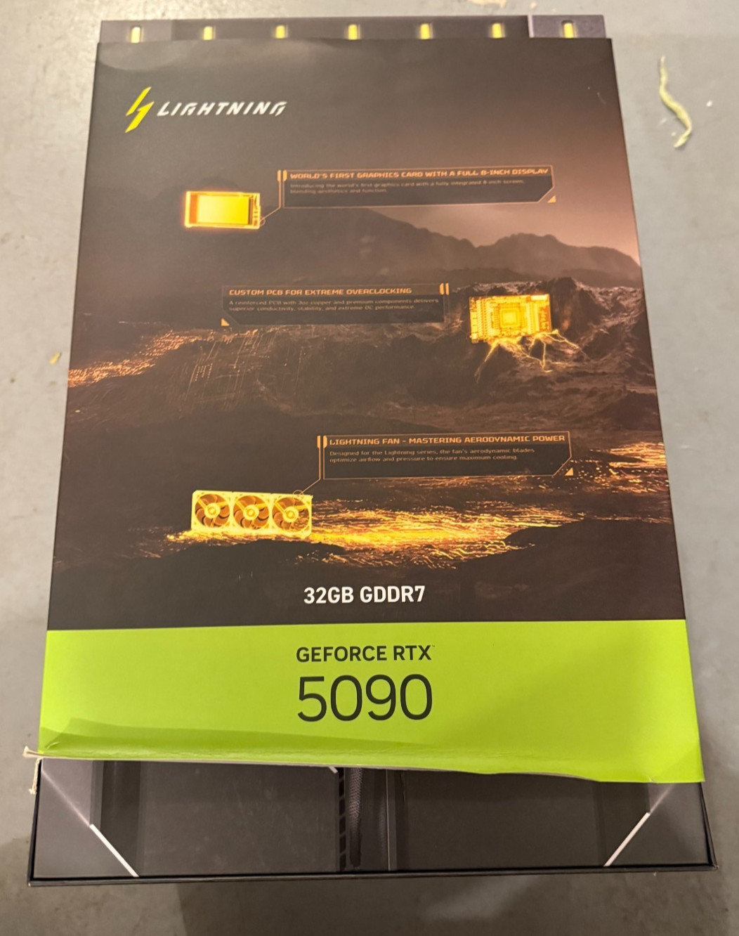 MSI GeForce RTX 5090 Lightning Z 32GB Liquid Cooled SHIPS IN 1 DAY OPEN BOX