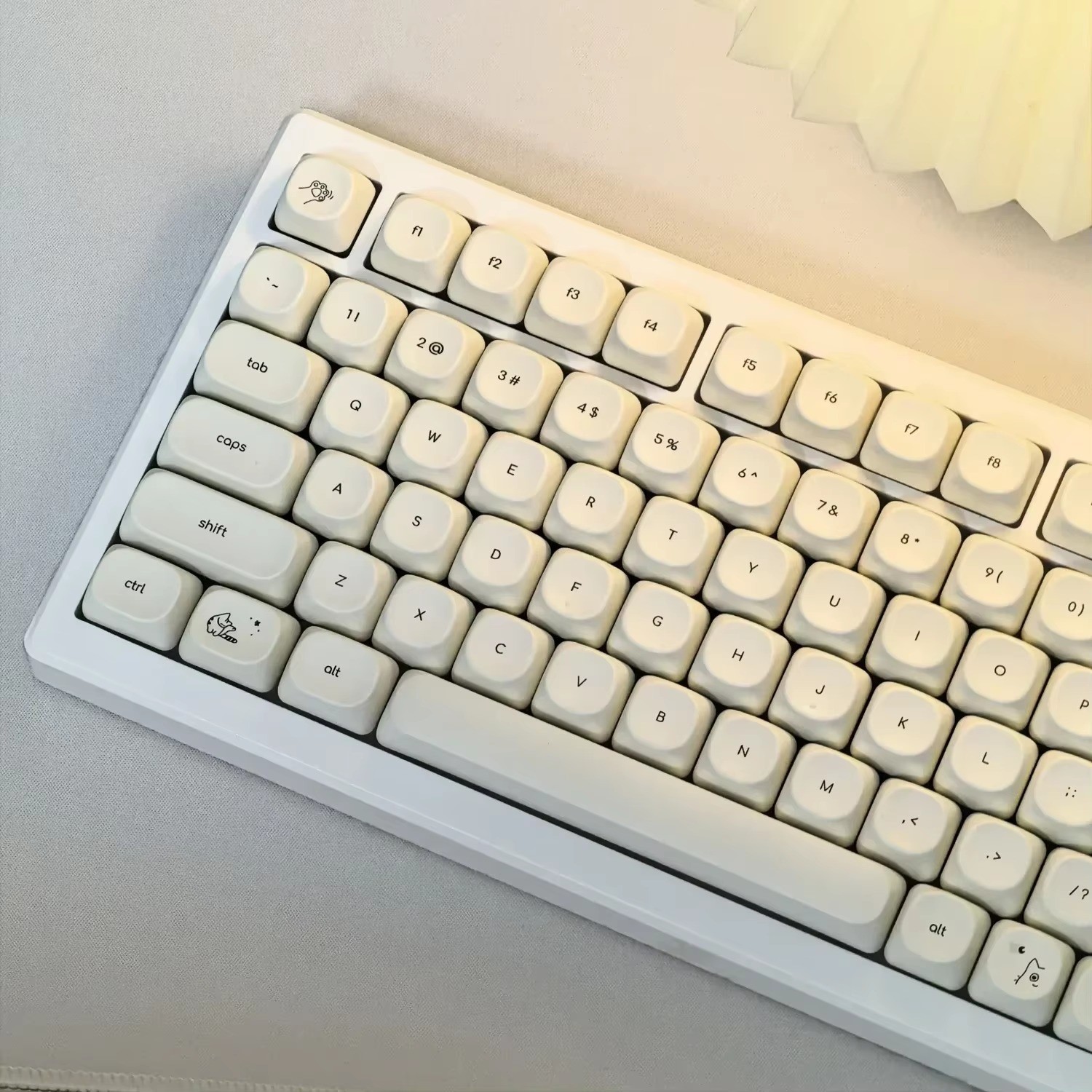 124-Key Milky White Cat Themed Keycaps for Mechanical Keyboards