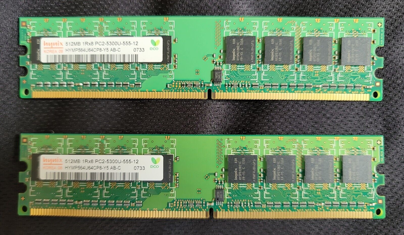 2 Hynix 512mb 1rx8 PC2-5300U-555-12 Memory