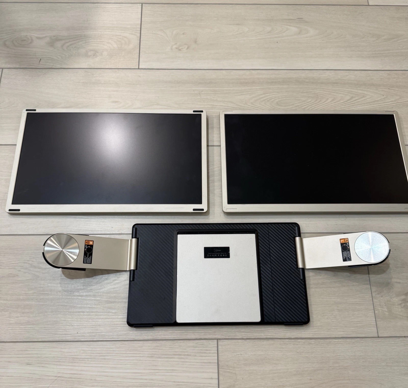 LAPTOMO S6 Triple Screen Laptop Extender ONLY 15.6in - NO CORDS