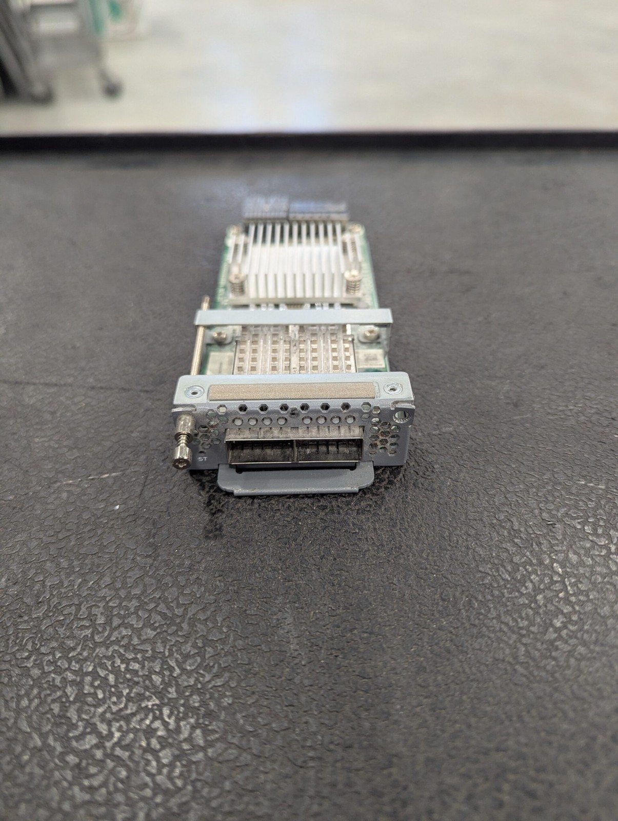 JUNIPER EX-UM-2QSFP-MR 2-Port 40GbE QSFP /1-port 100GbE QSPF28