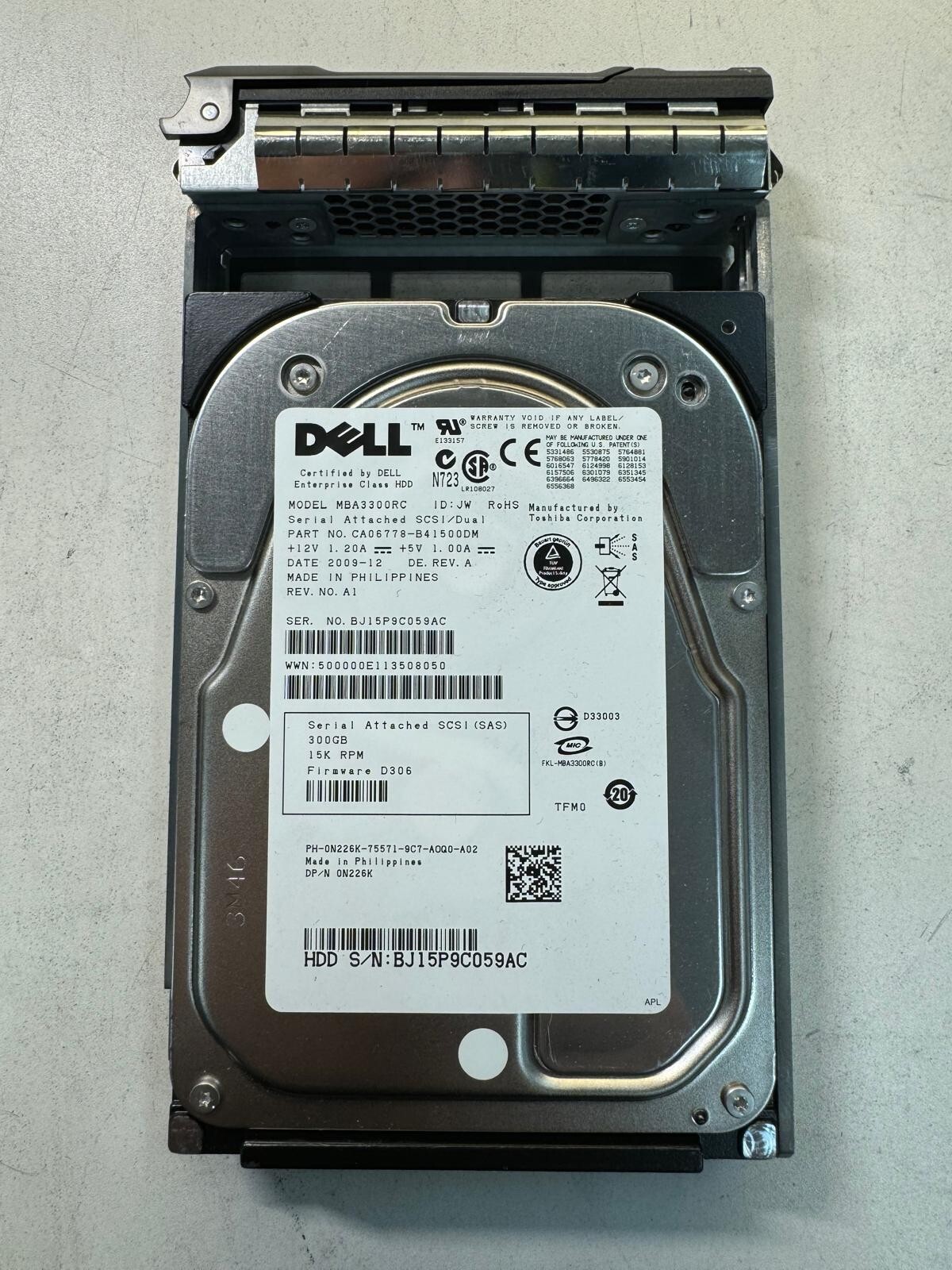 DELL N226K MBA3300RC CA06778-B41500DM 300GB 15K RPM 16MB CACHE SAS 3.5" HDD