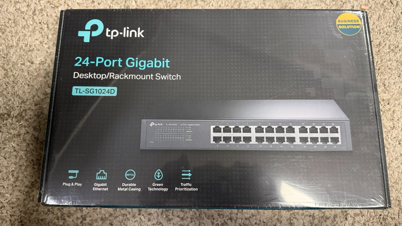 TP-Link TL-SG1024D 24-Port Gigabit Desktop Rackmount Switch NEW Sealed