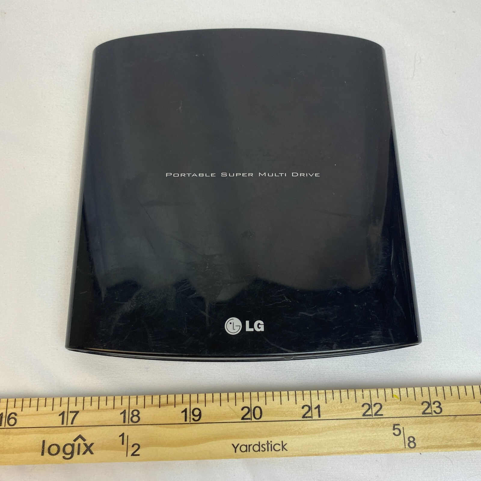 LG Portable Super Multi Drive CD/DVD RW/R Model GP08NU6B - Untested, No Cords