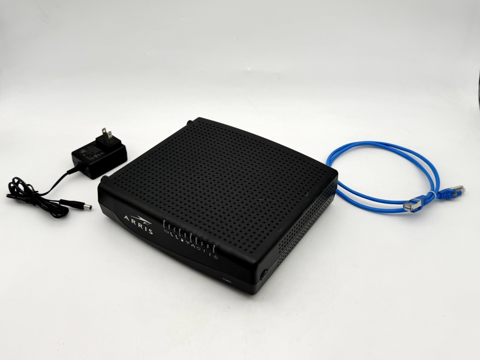 ARRIS TG862G/CT WIRELESS CABLE MODEM ROUTER WIFI 802.11N GATEWAY W ADAPTER CABLE