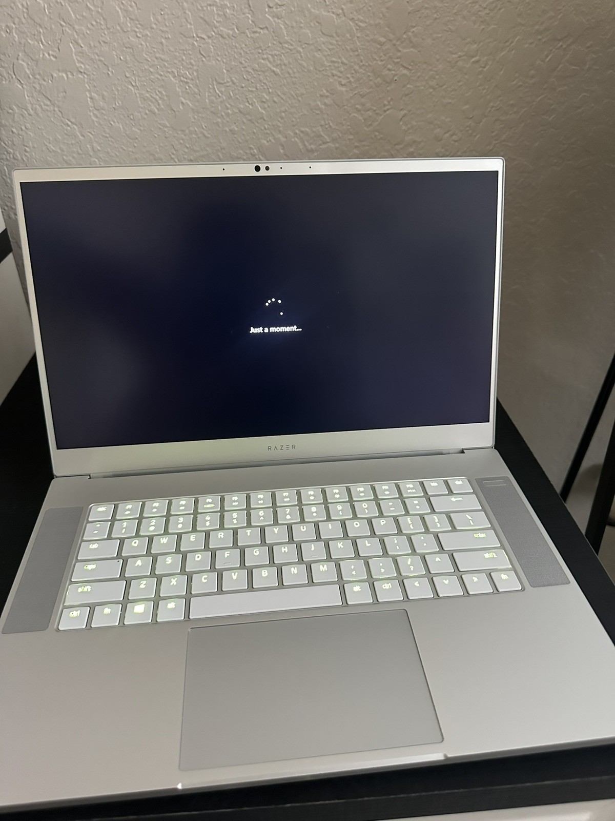 Razer Blade 15 Advanced RZ09-0288 RTX 2070 Max-Q 32GB RAM Gaming Laptop - Silver