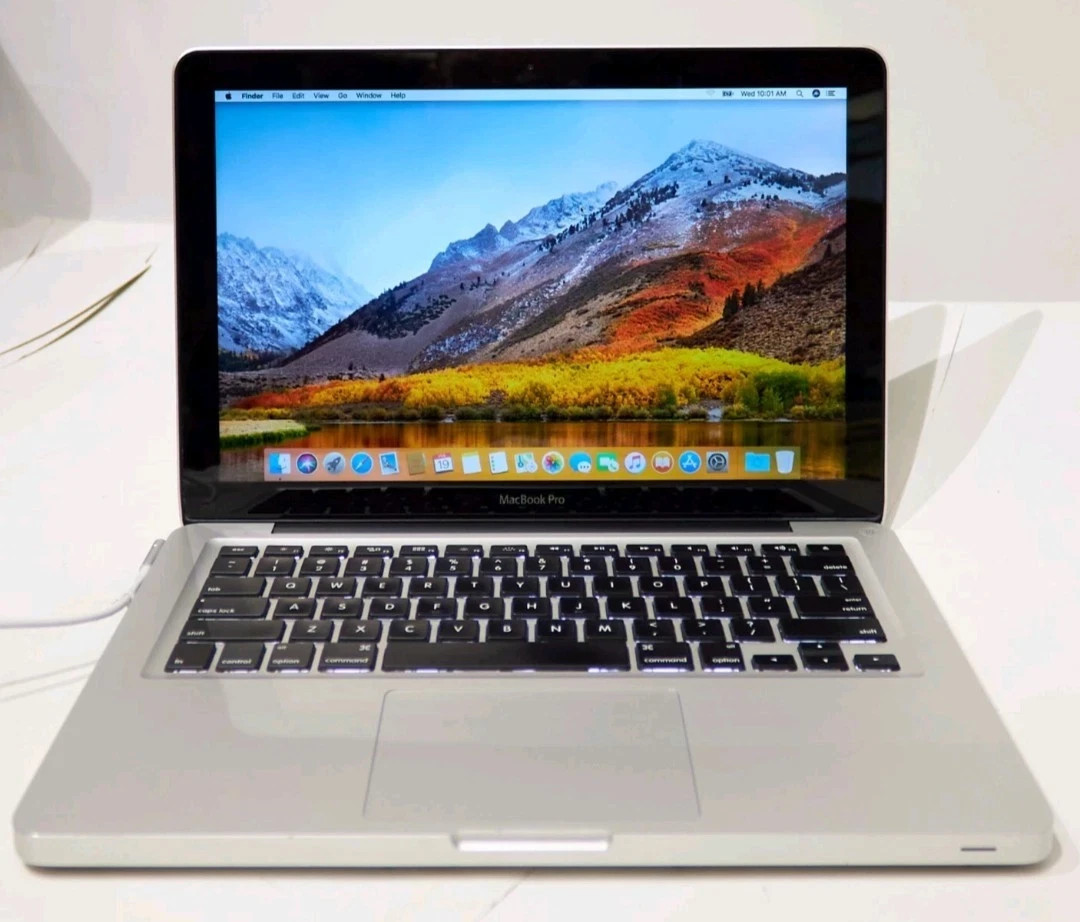 MacBook Pro A1278, 2.5 GHz Core i5, 4 GB Ram, 500 GB HDD, MD101LL/A (2012) -good