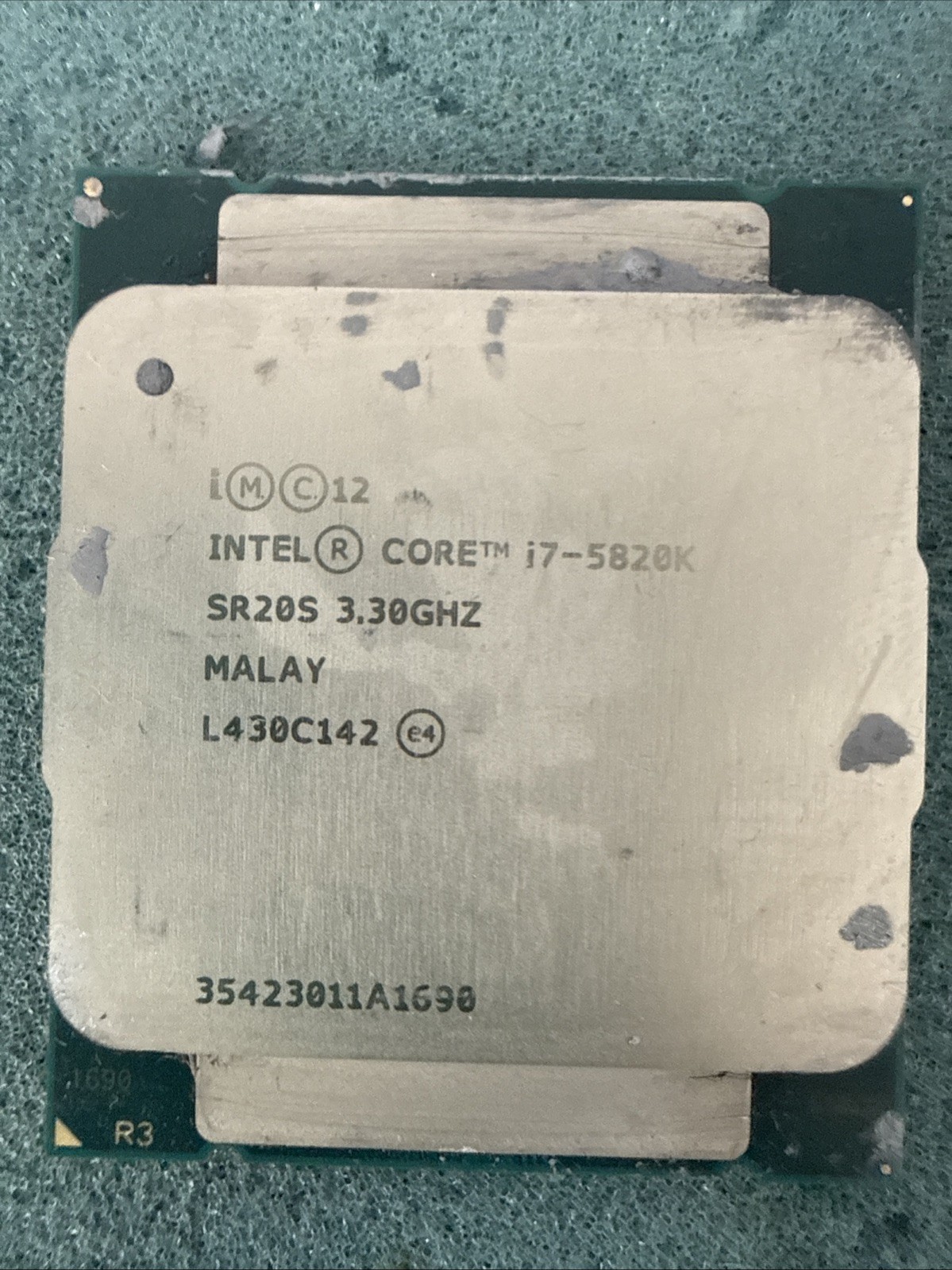 Intel Core i7-5820K 3.30GHz 6-Core 15MB LGA2011-3 Desktop Processor SR20S