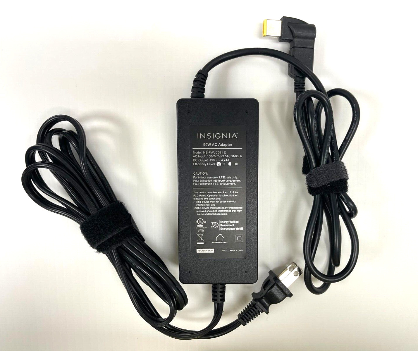 Genuine Insignia 90W NS-PWLC591 E Power Supply Adapter 19V 4.74A with Square Tip
