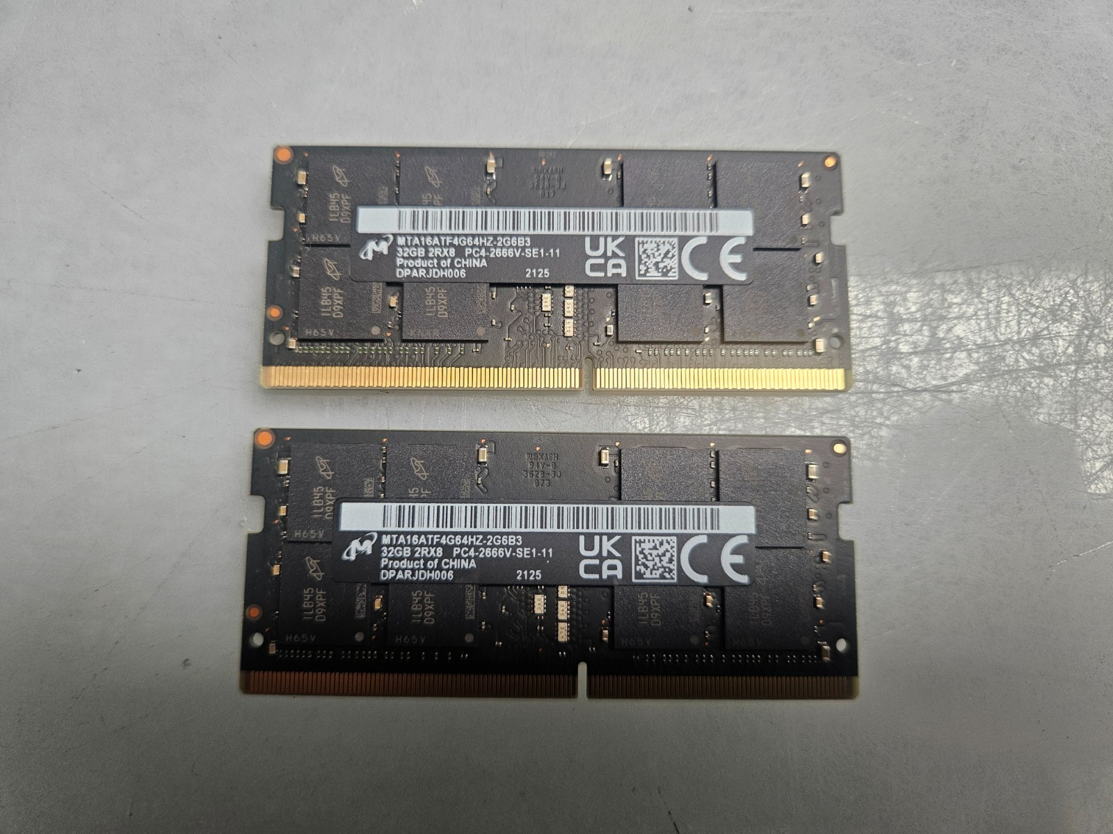 64GB (32GBX2) Micron MTA16ATF4G64HZ-2G6B3 PC4-2666V SODIMM Memory