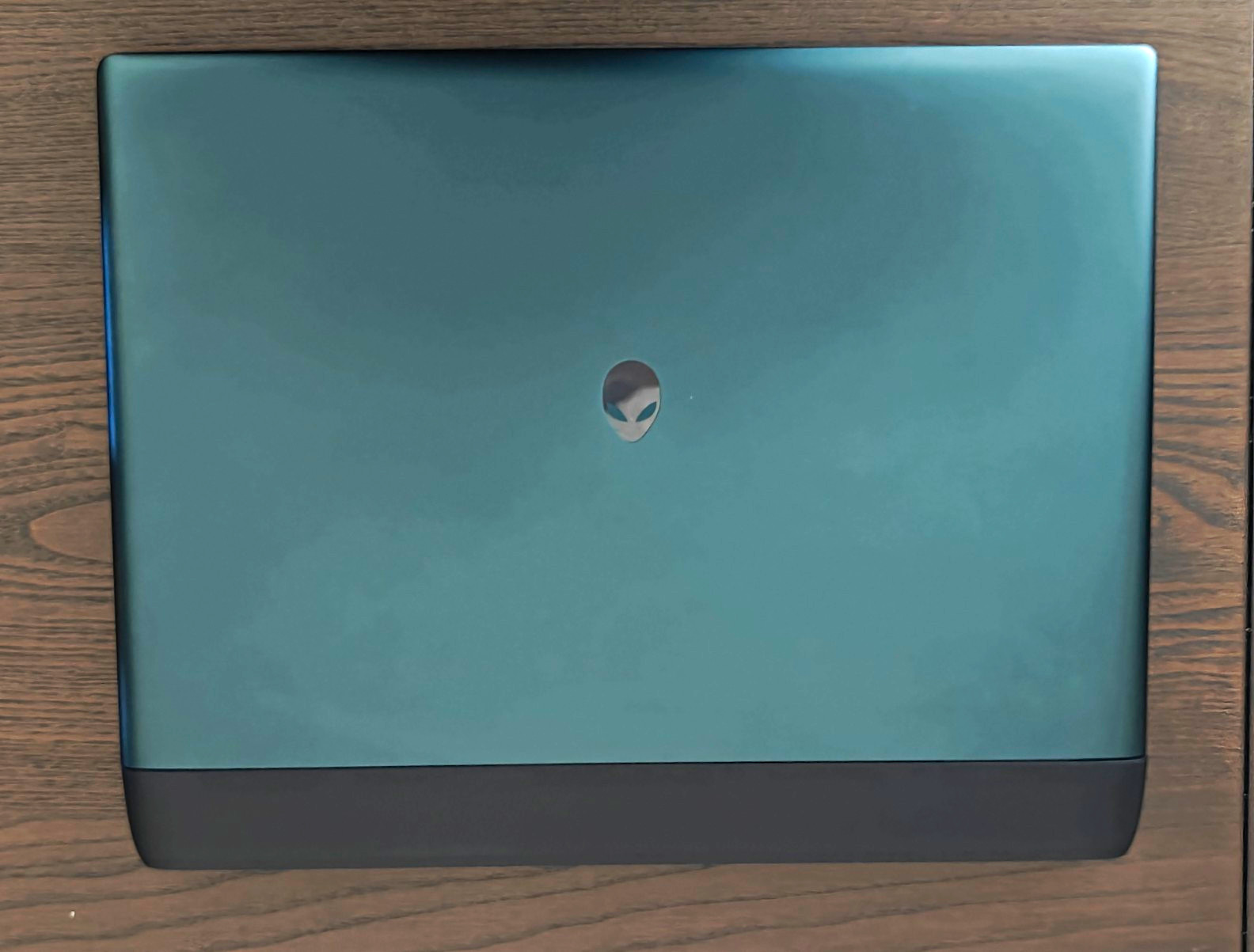 Alienware 18 Area 51 Intel Core Ultra 9 275HX 32GB DDR5 2TB NVMe RTX 5070 Ti