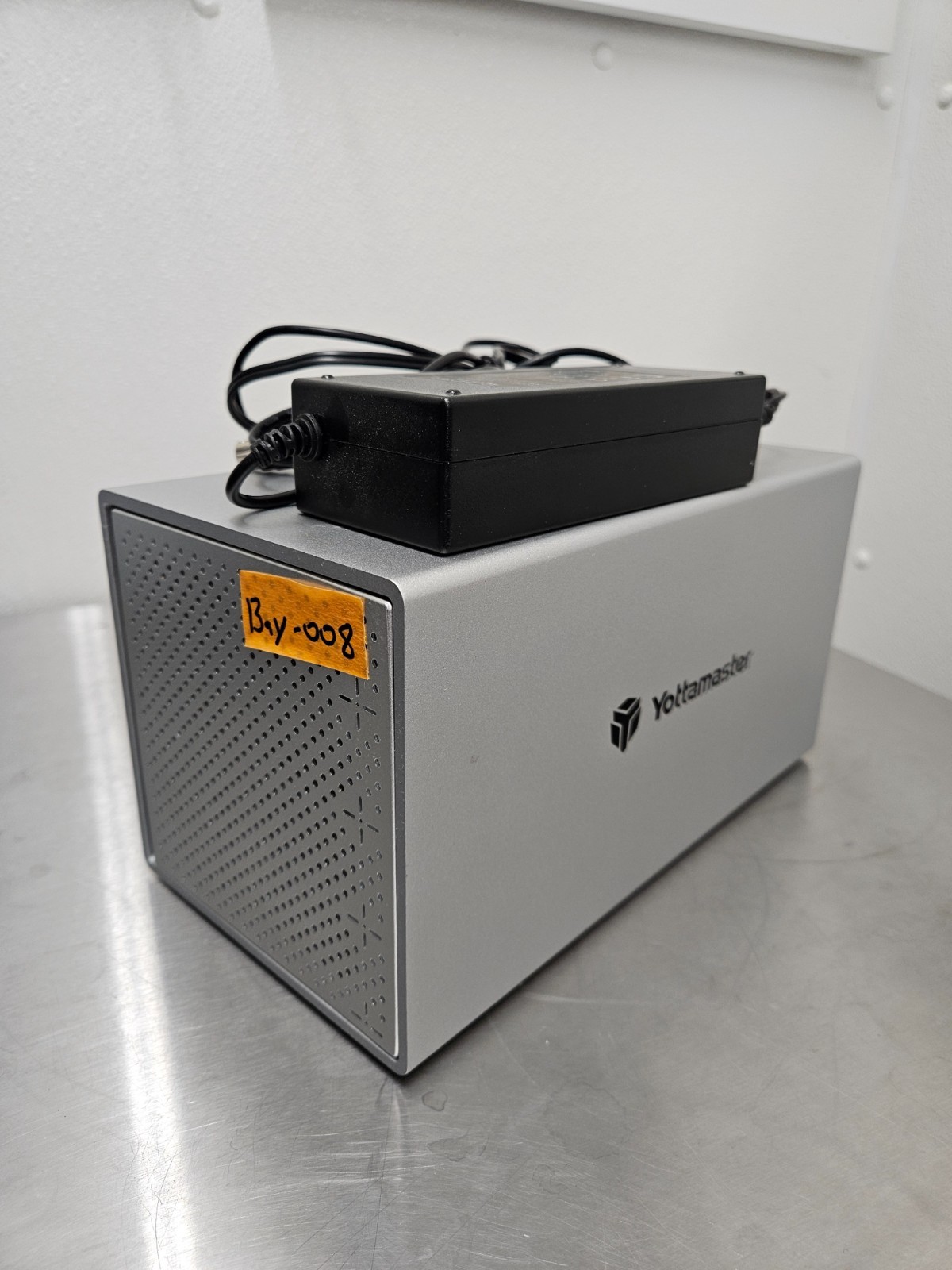 Yottamaster 4 Bay Hard Drive Enclosure USB-C Aluminum 3.5 in SATA DAS Tested