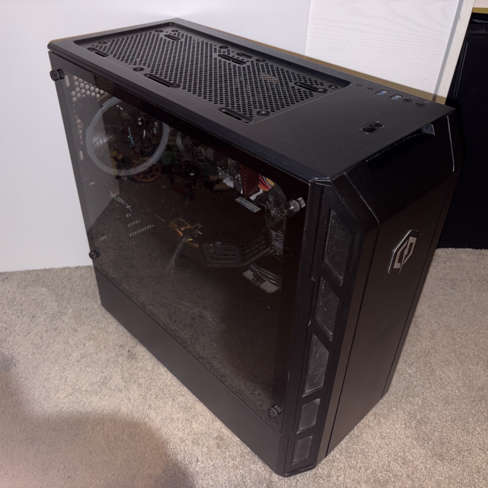 CyberPowerPC Gamer Master Ryzen 5 3600 RX 580 8GB RAM 2TB HDD LED CASE