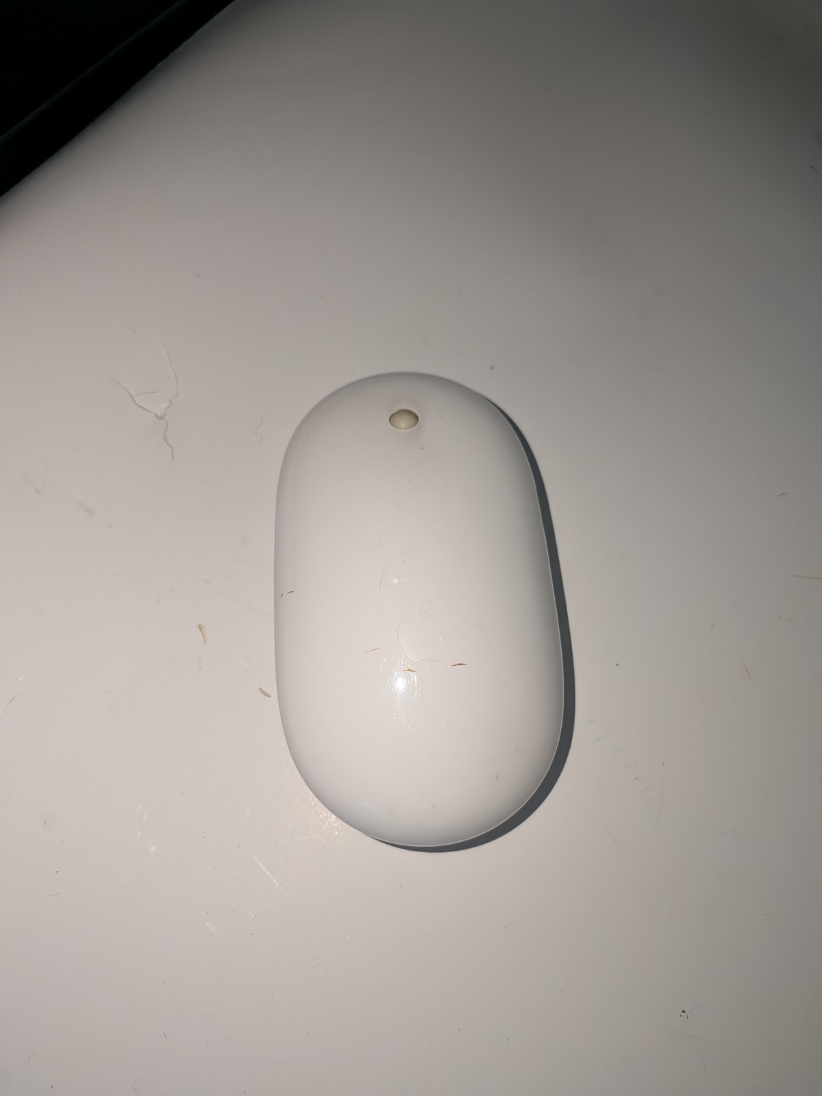 Apple A1197 (MA272LL/A) Wireless Bluetooth Mighty Mouse