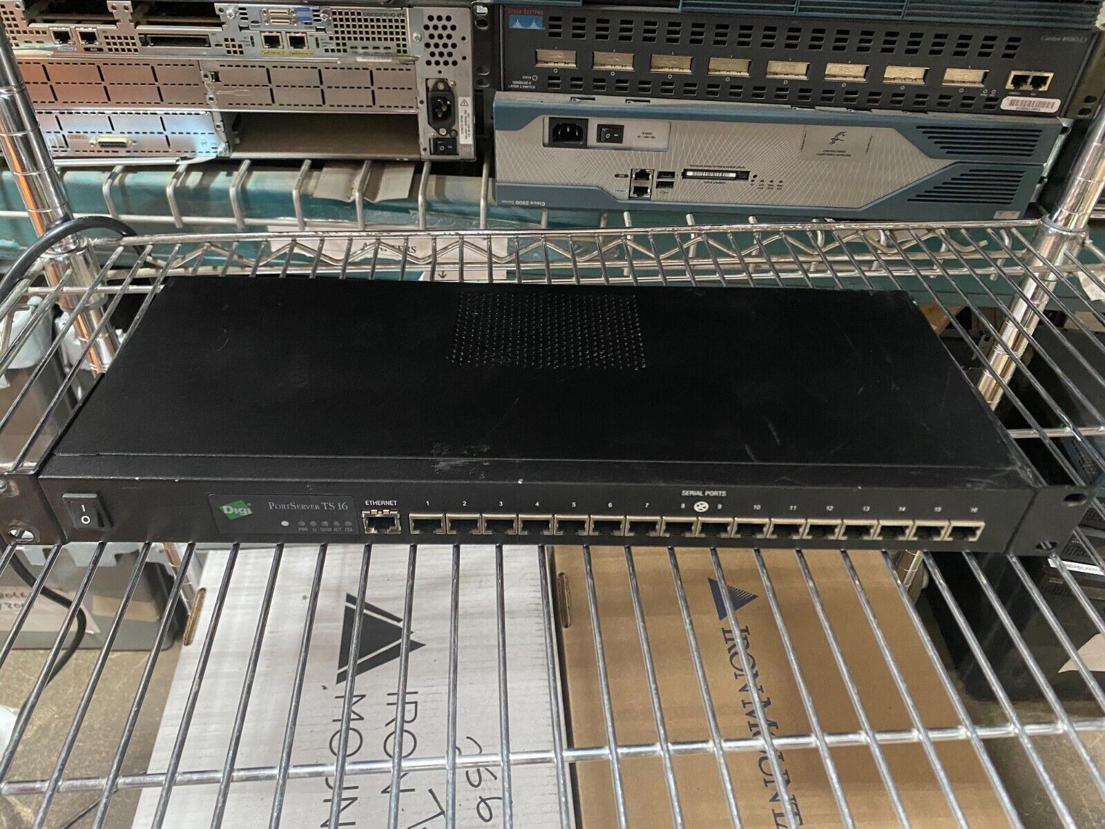 Digi PortServer TS 16 Rack AC Terminal Server 50000854-01 X