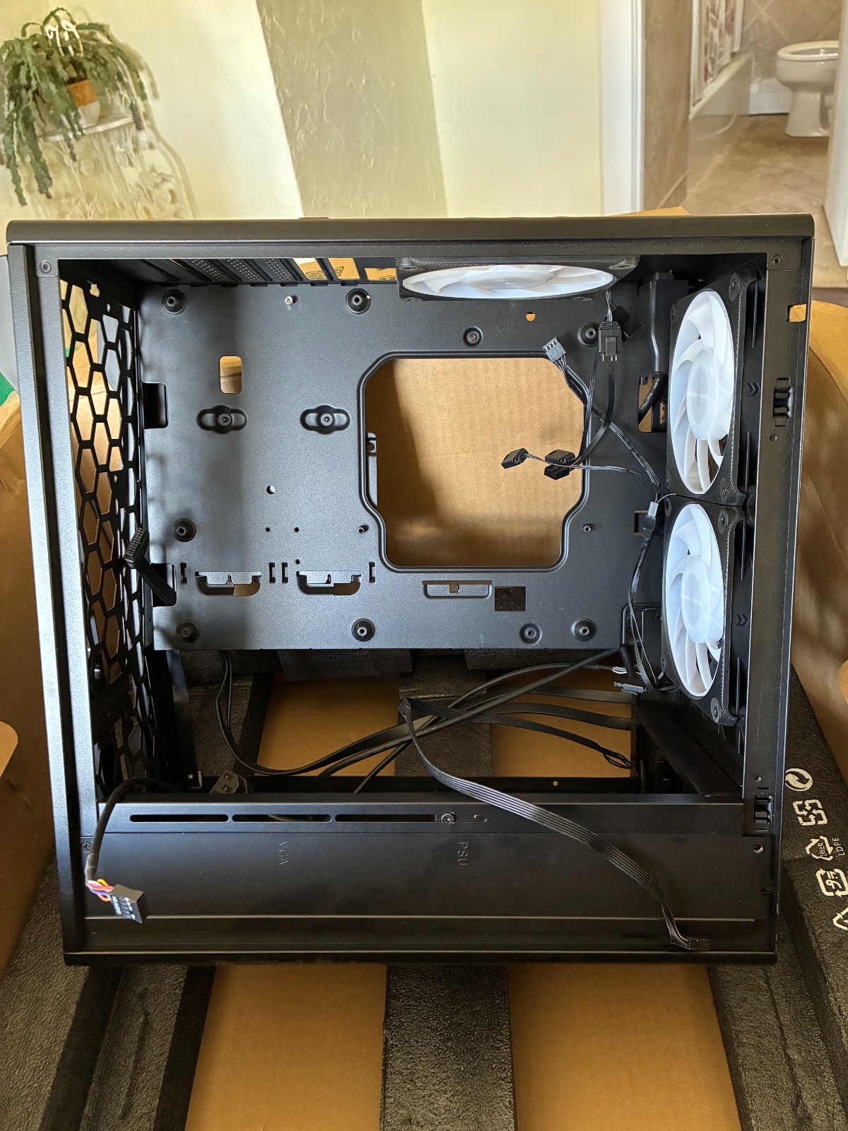 Zotac Mek Hero Gaming G1 A5636 Computer Case Desktop Tower Shell Box Fans